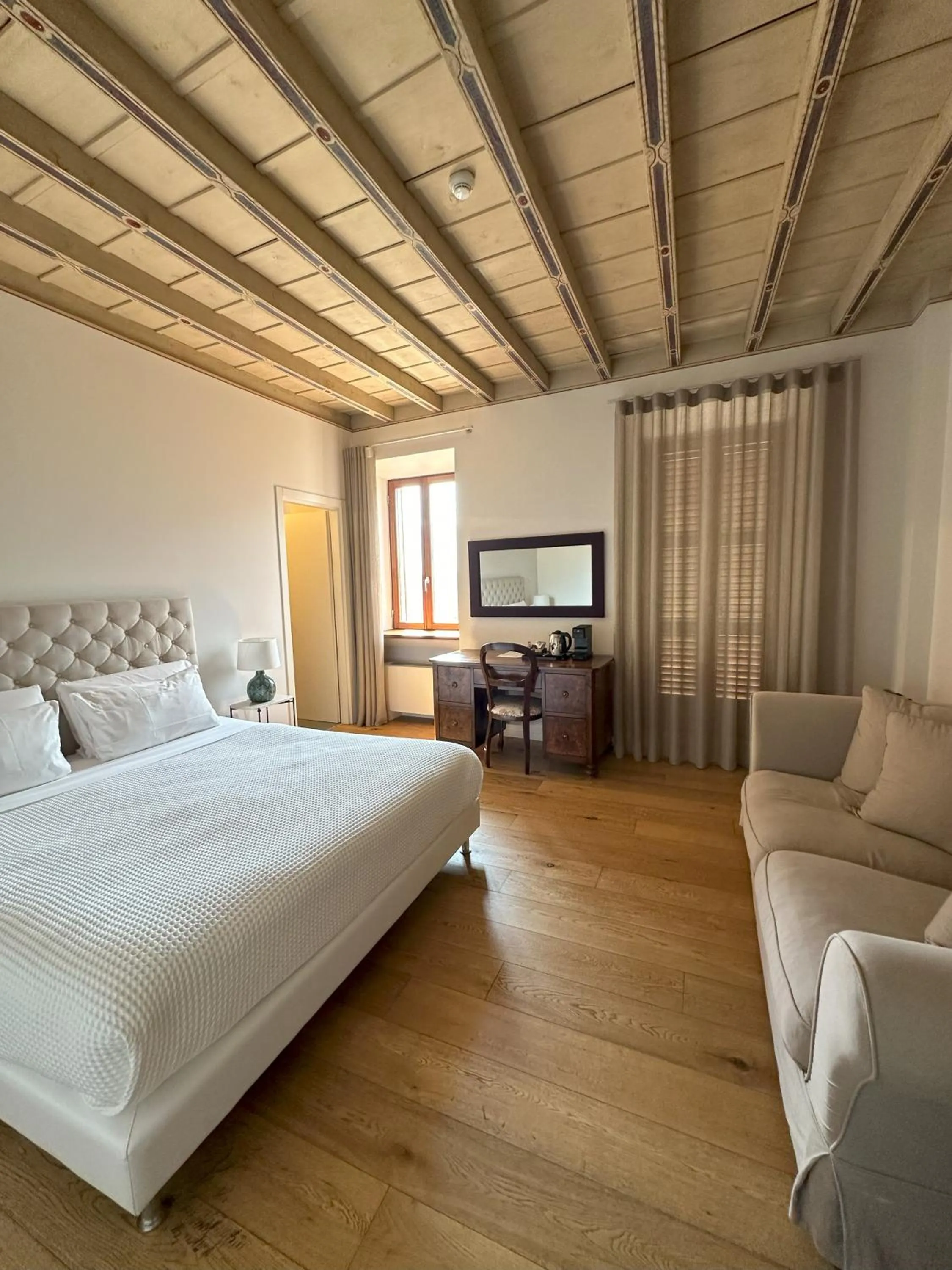 Bedroom, Bed in La Ripa Boutique Hotel