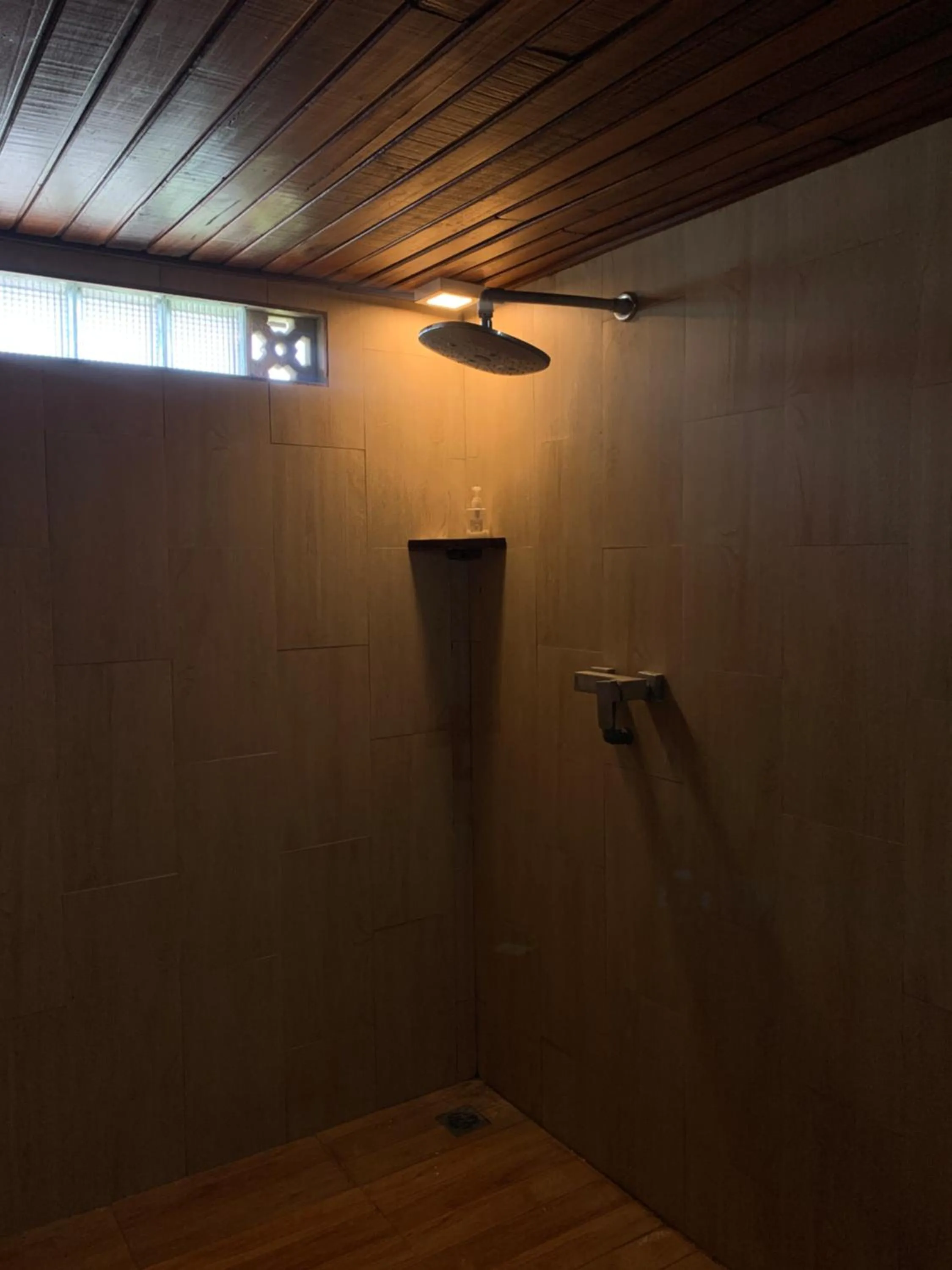 Bathroom in Bunutbali Villas88