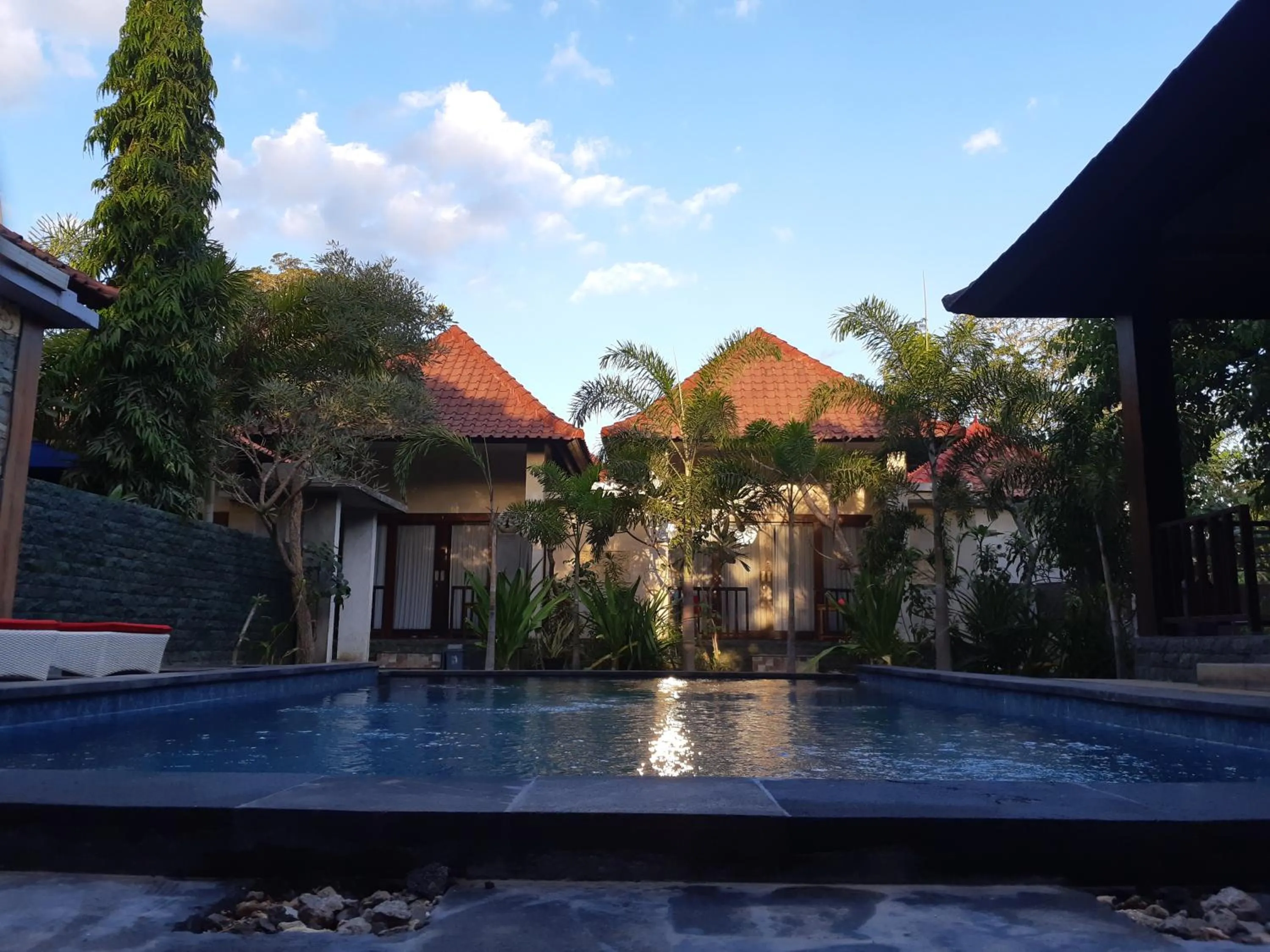 Garden view in Bunutbali Villas88