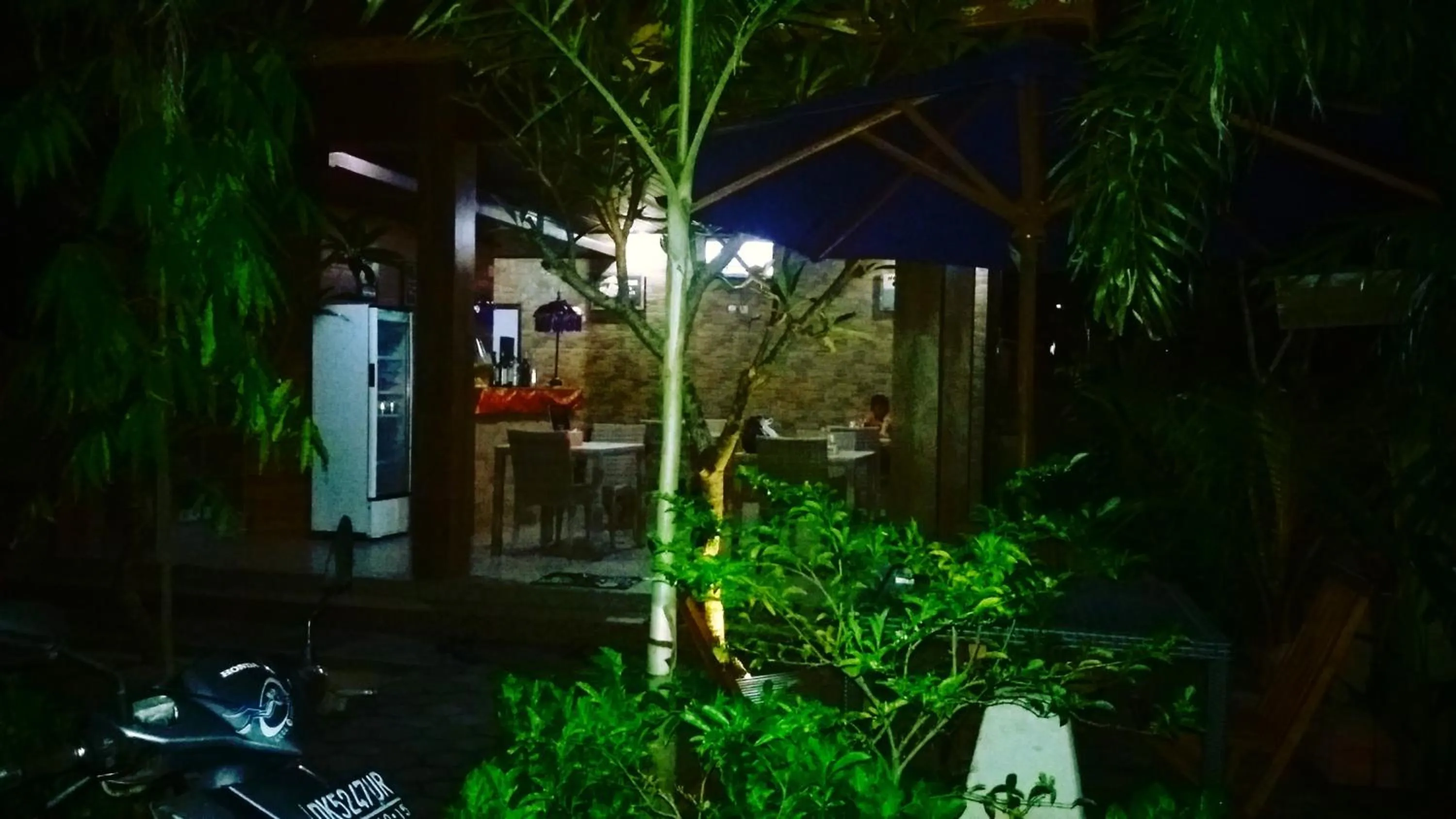 Restaurant/places to eat in Bunutbali Villas88