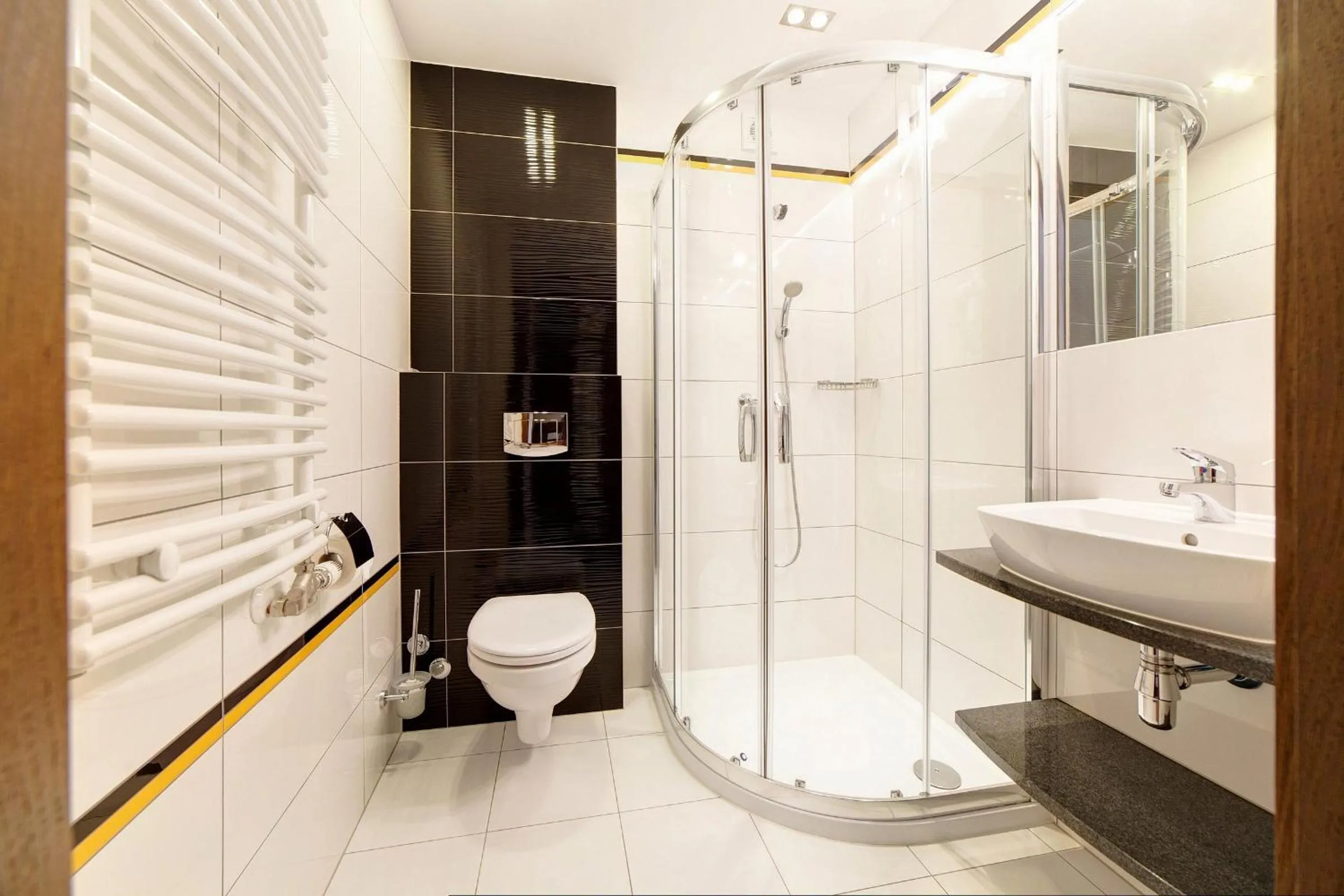 Bathroom in Leśna Polana- blisko centrum, Mini Spa, cicha, spokojna okolica, parking gratis