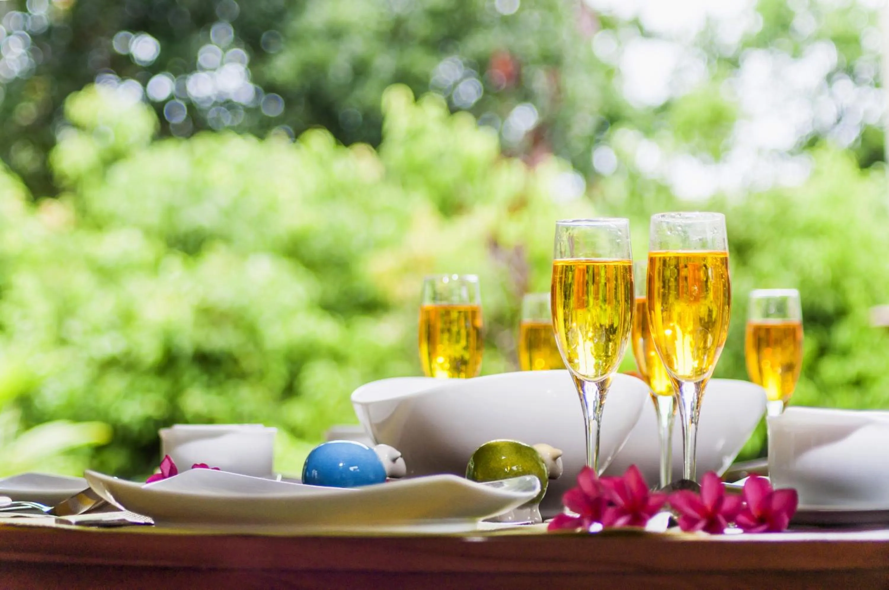 Drinks in Garcinia Leaf