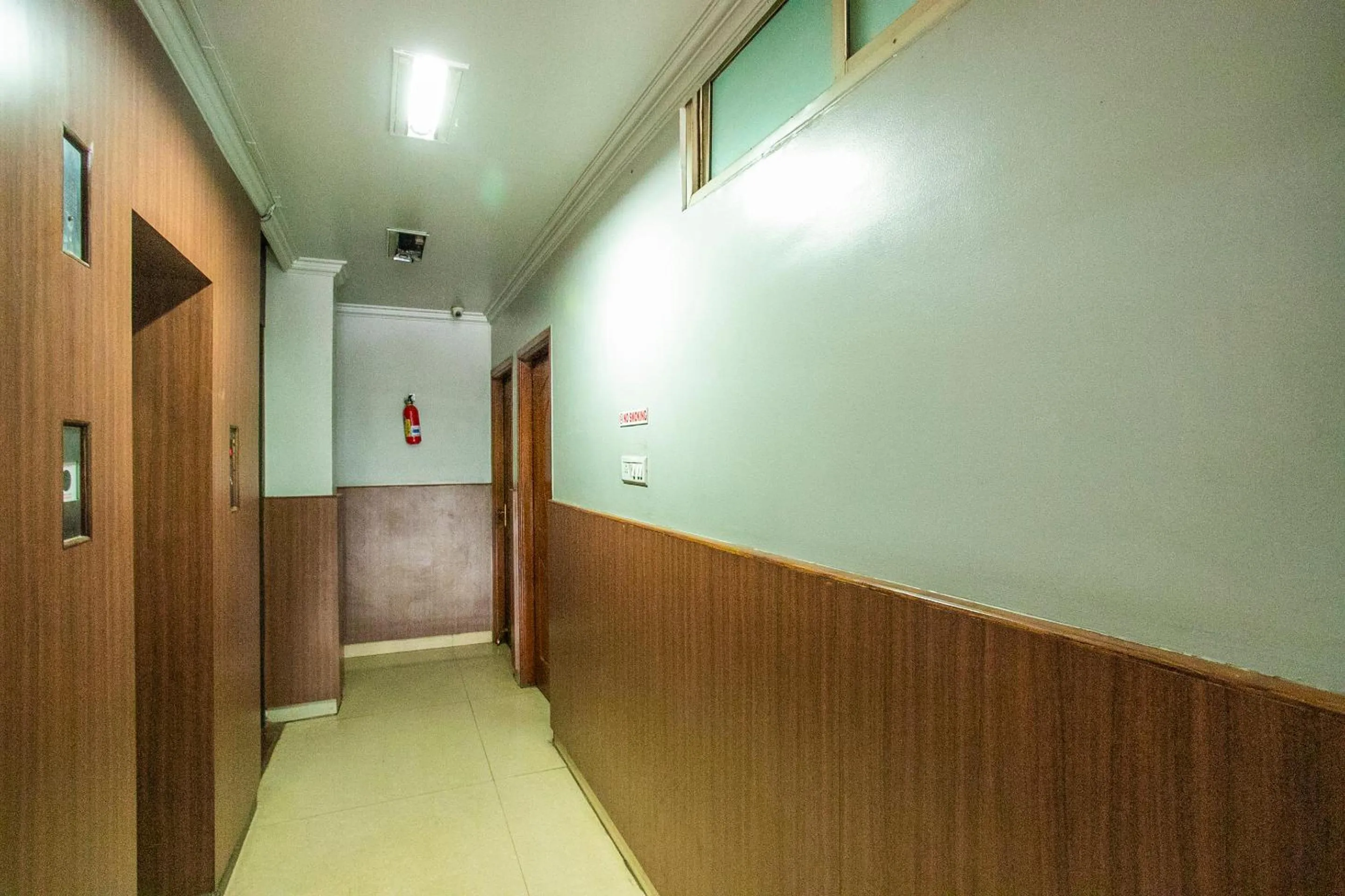 Lobby or reception in Hotel O White Fort Near Lalbagh Botanical Garden