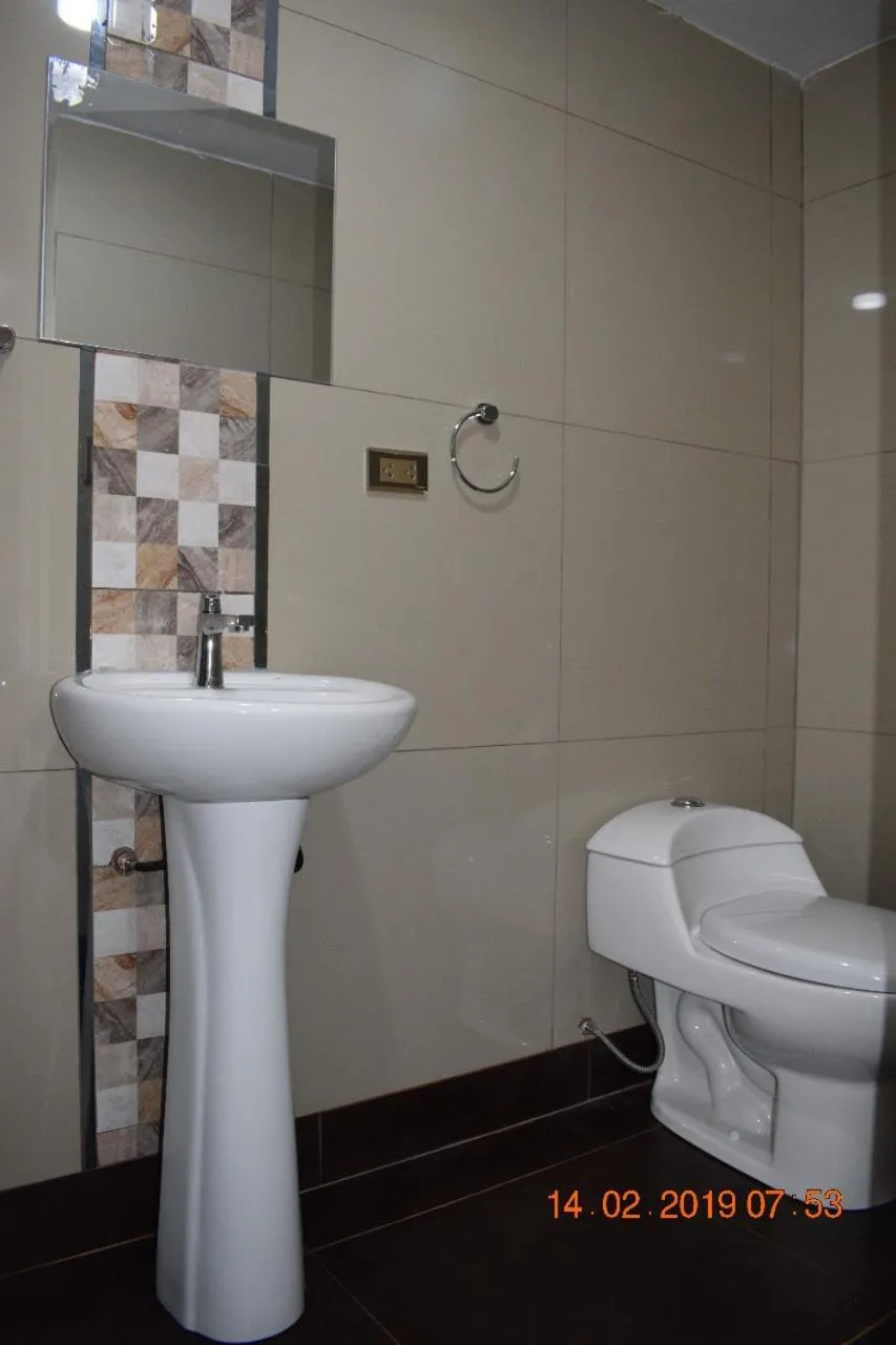 Bathroom in Arum Qurpawasi Hospedaje