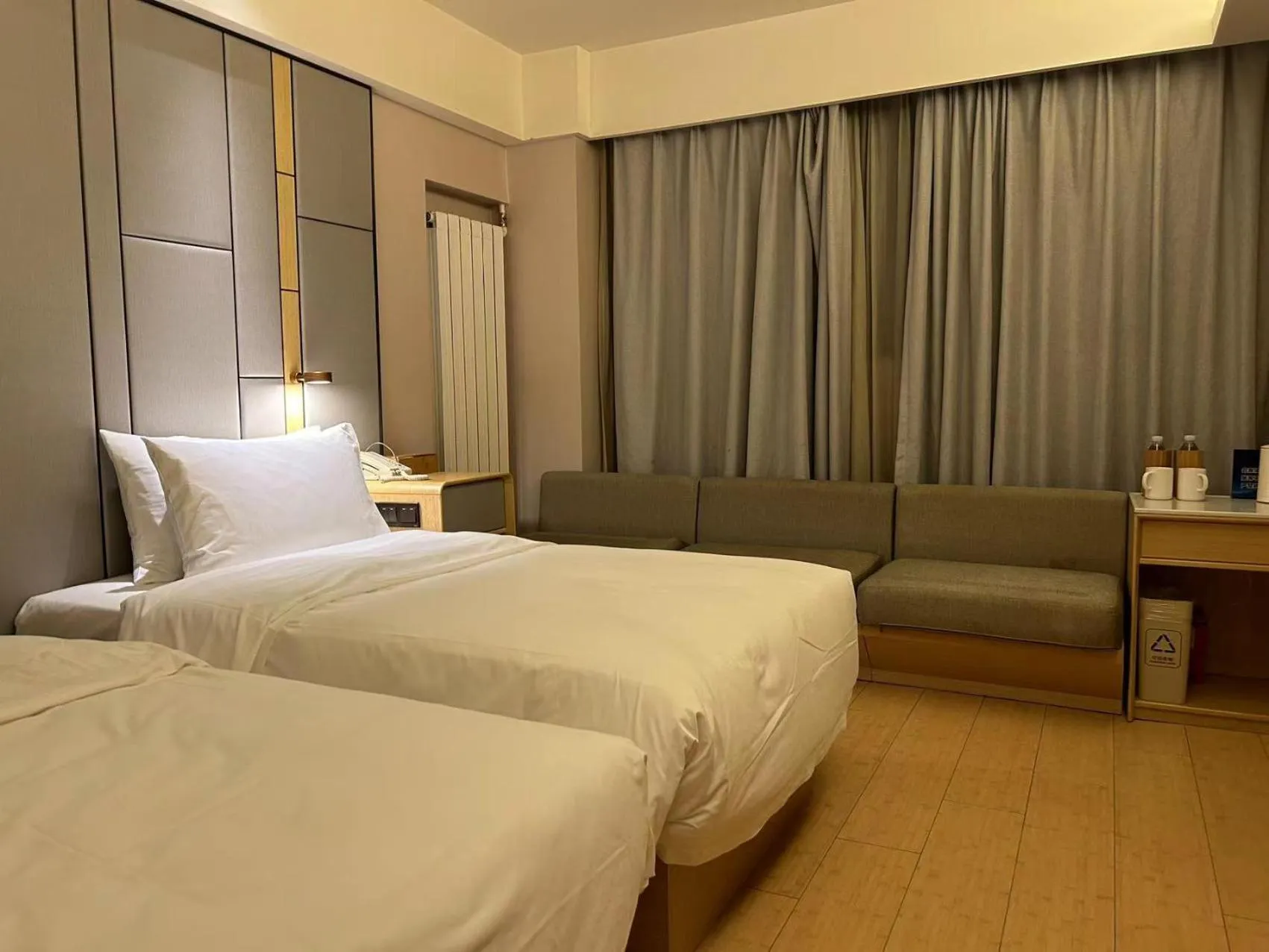 Bed in JI Hotel Beijing Wukesong