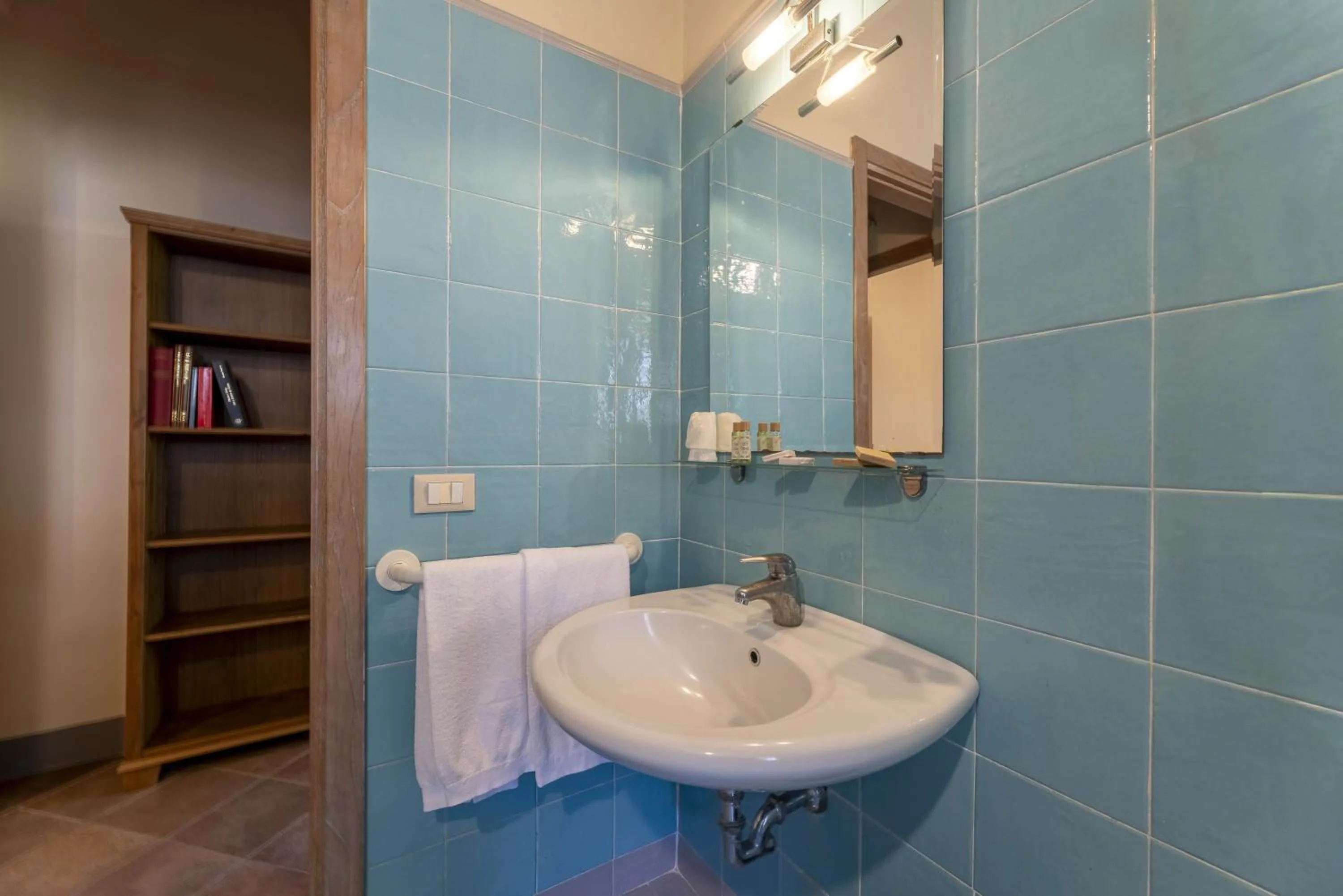 Bathroom in Villa Montarioso