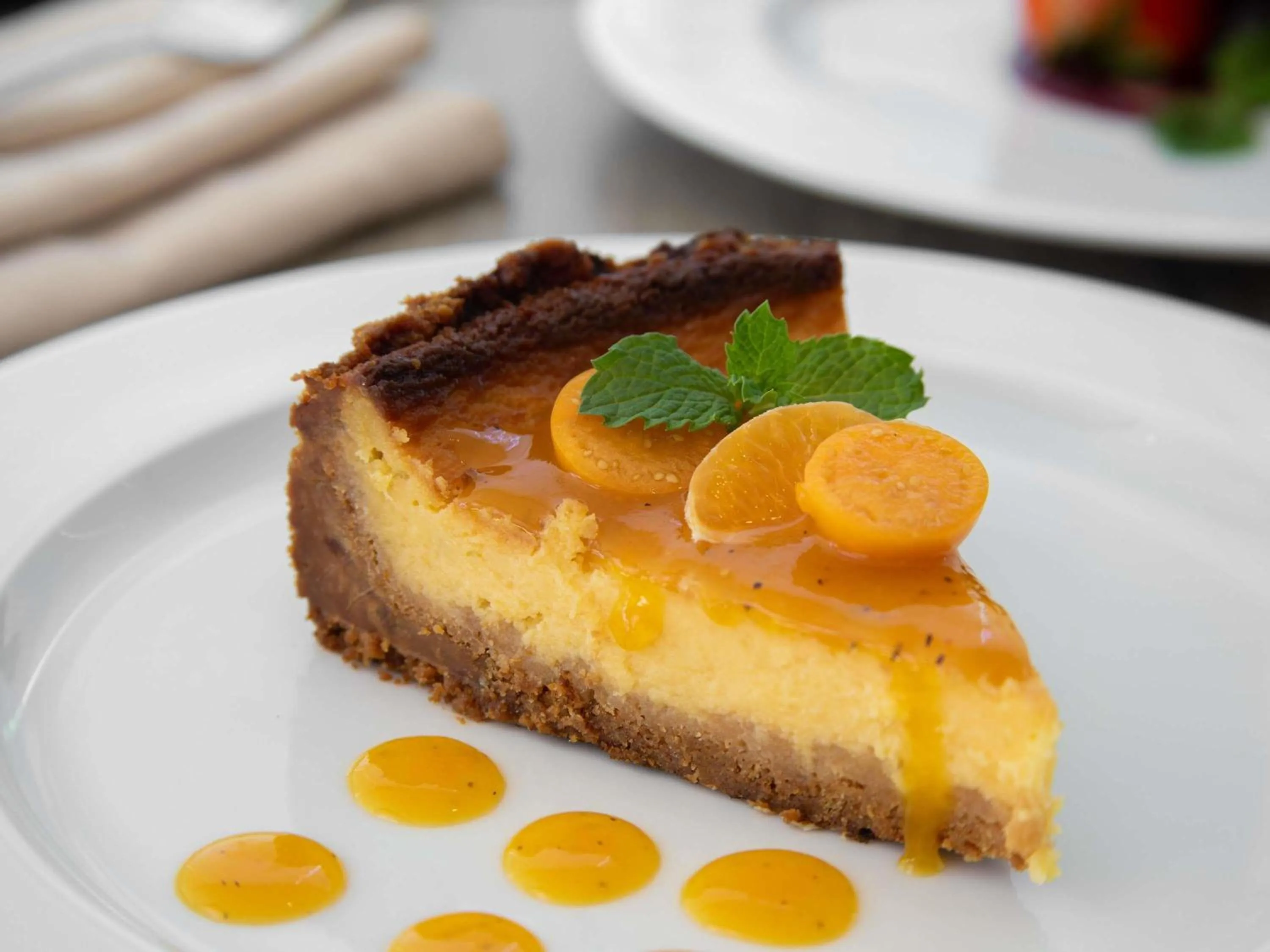 Restaurant/places to eat in Mercure Santa Marta Emile