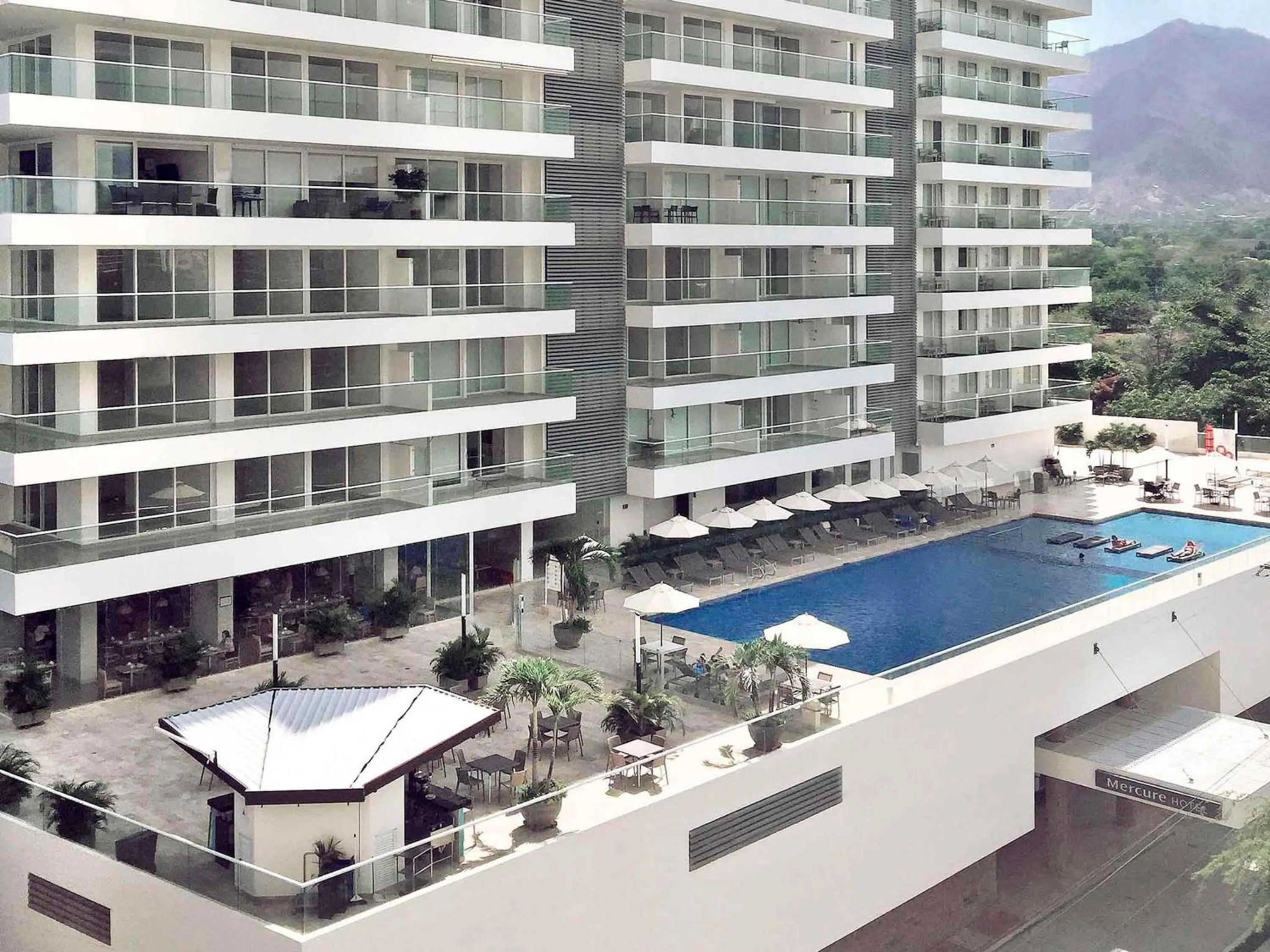 Property building in Mercure Santa Marta Emile