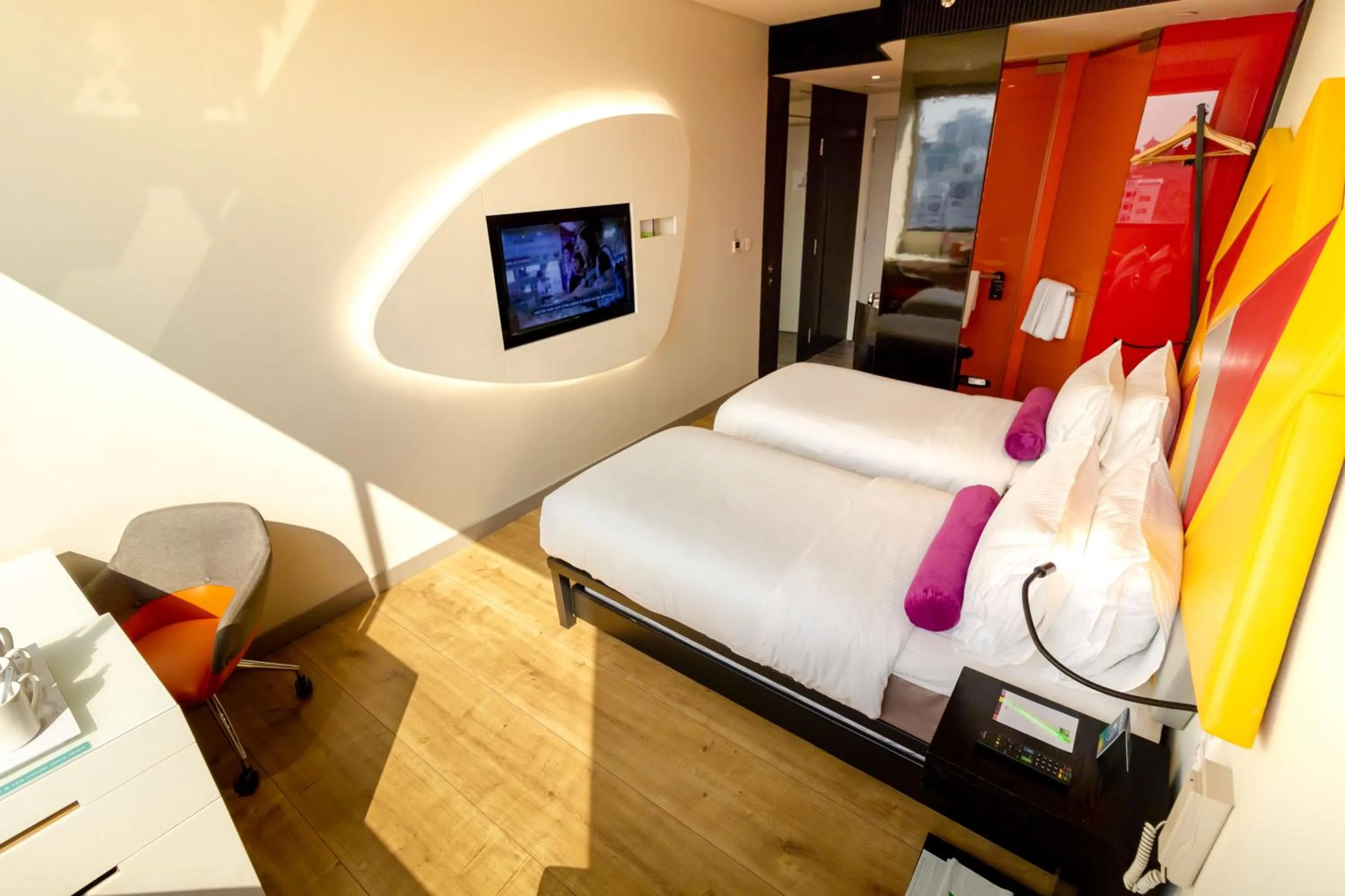 Bed in Ibis Styles Singapore On Macpherson