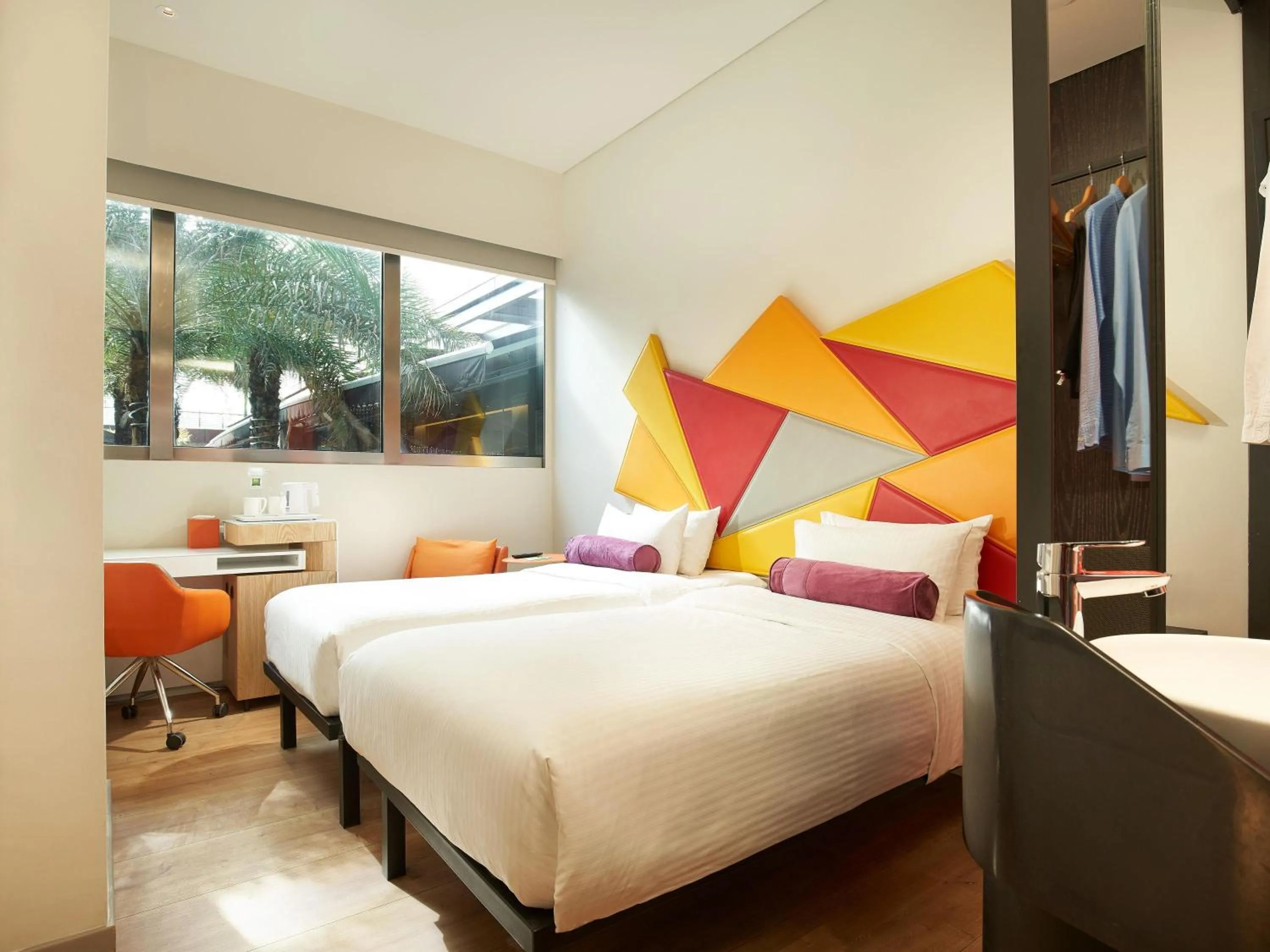 Bedroom, Bed in Ibis Styles Singapore On Macpherson