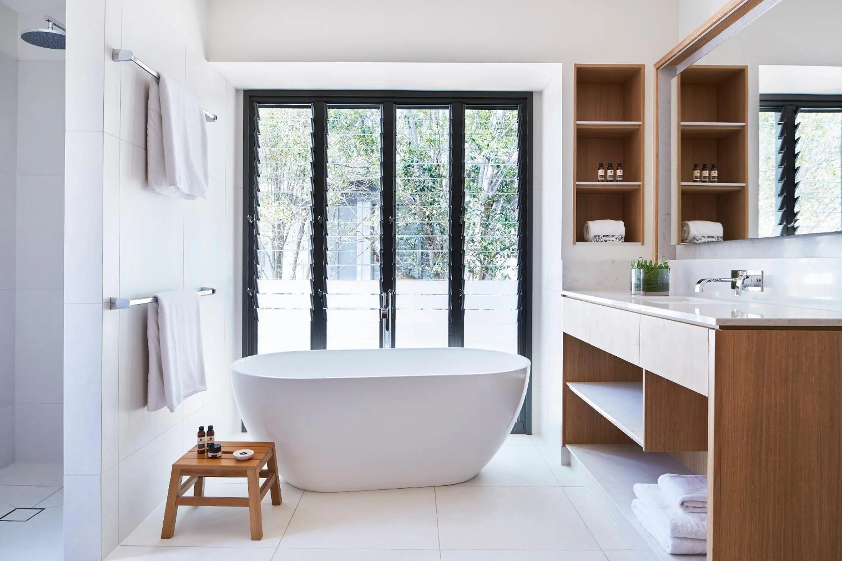 Bathroom in Elements Of Byron