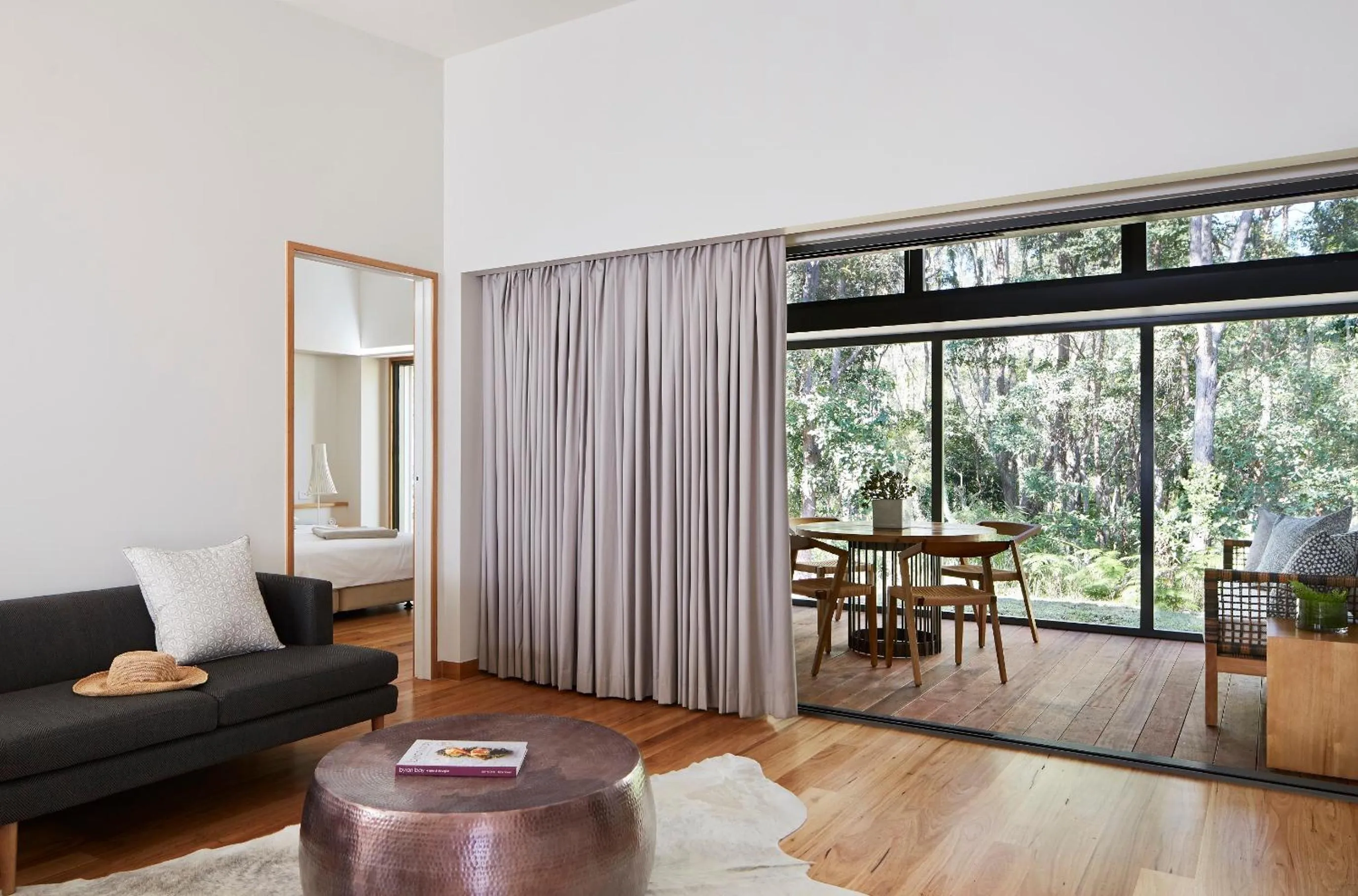 Living room in Elements Of Byron