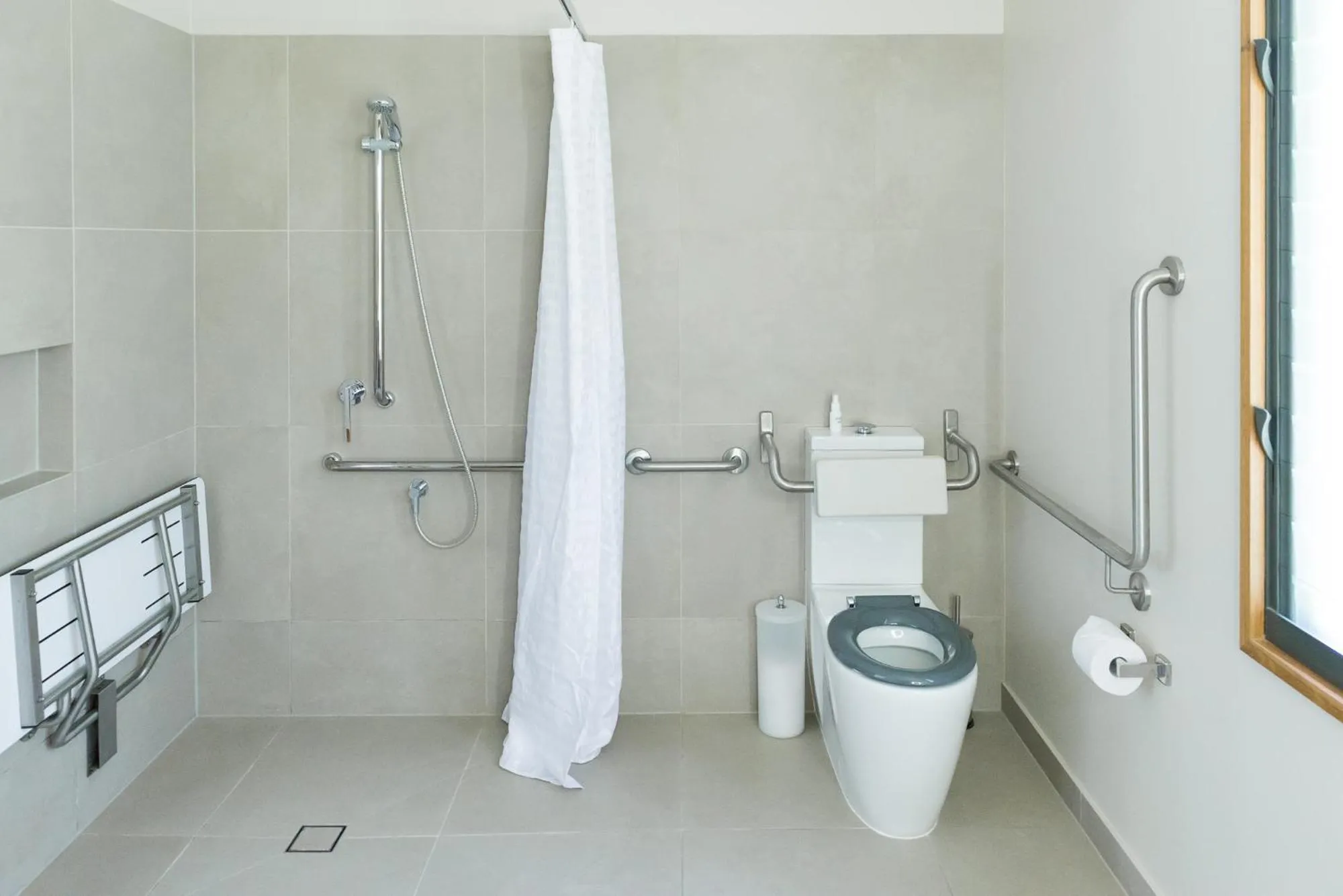Bathroom in Elements Of Byron