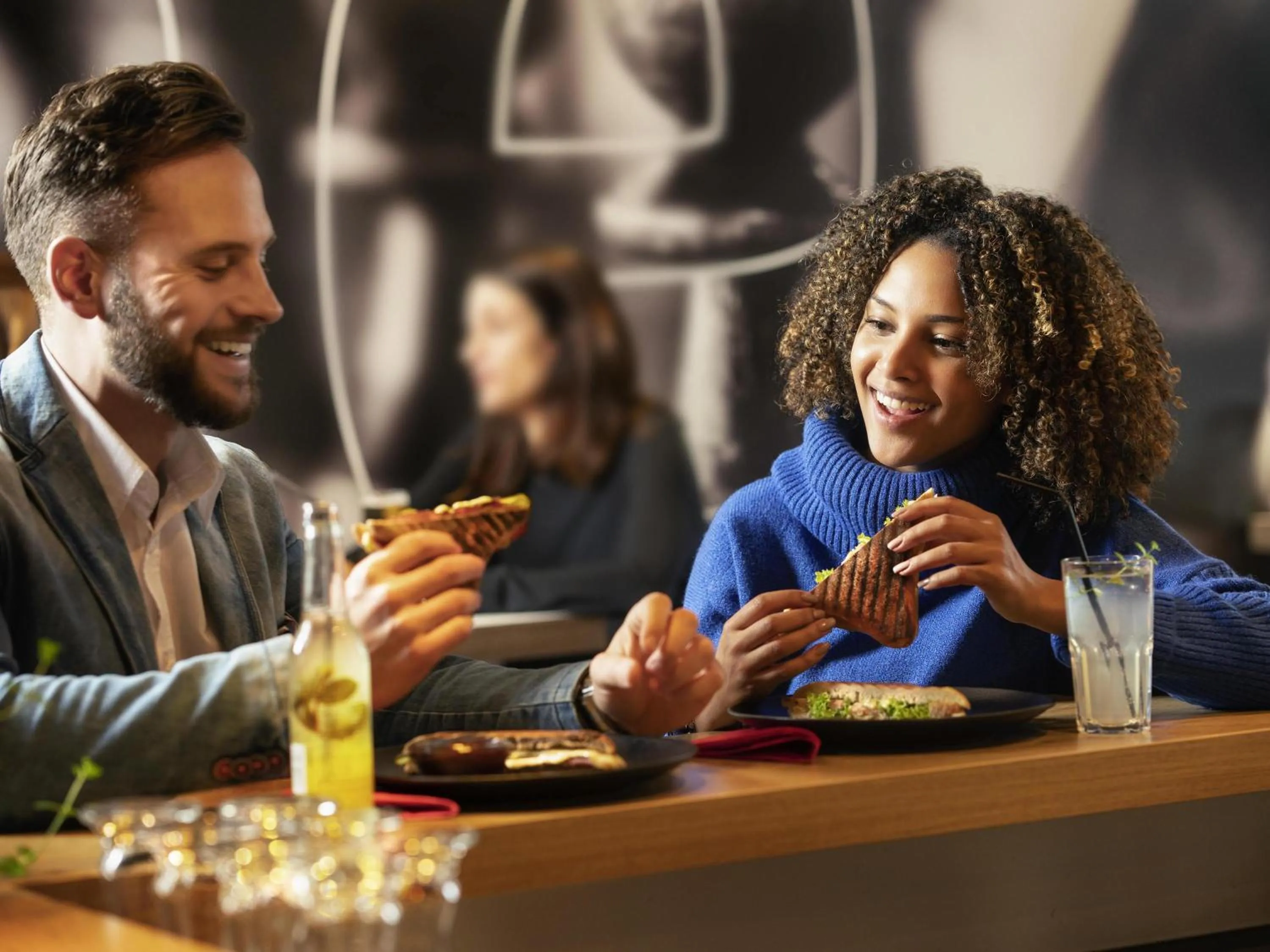 Restaurant/places to eat in ibis Londrina Shopping