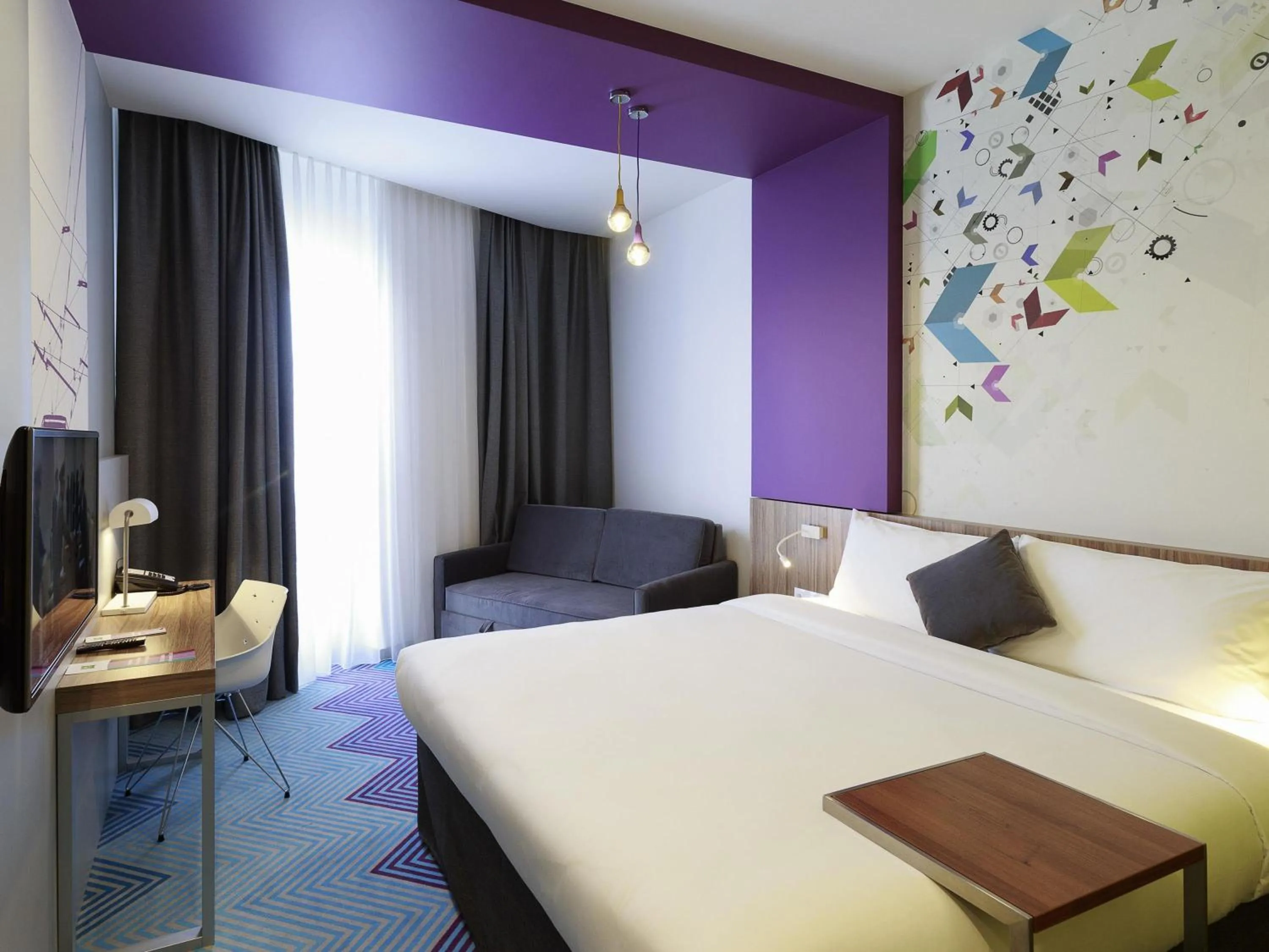 Bedroom, Bed in Ibis Styles Lviv Center