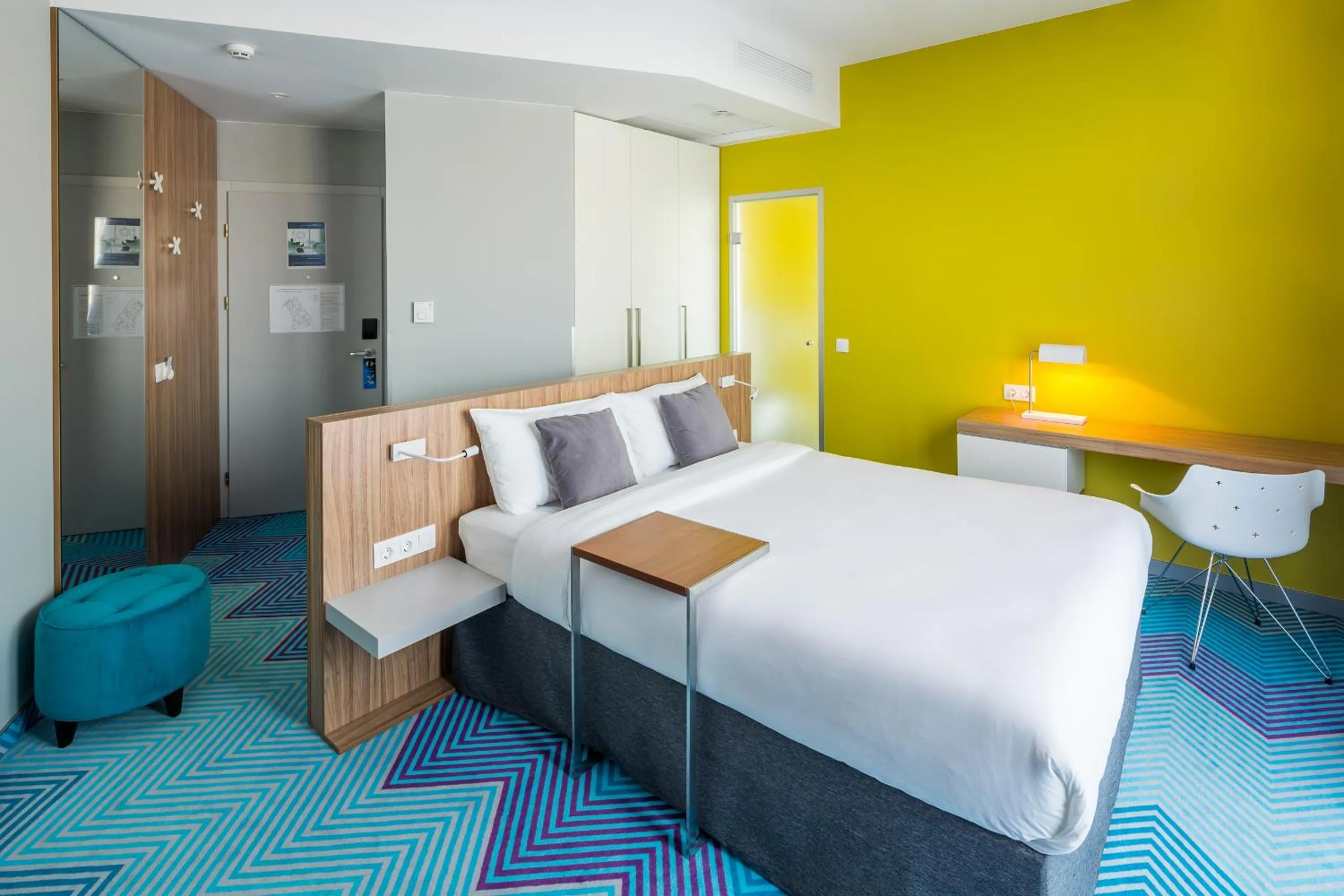 Photo of the whole room, Bed in Ibis Styles Lviv Center