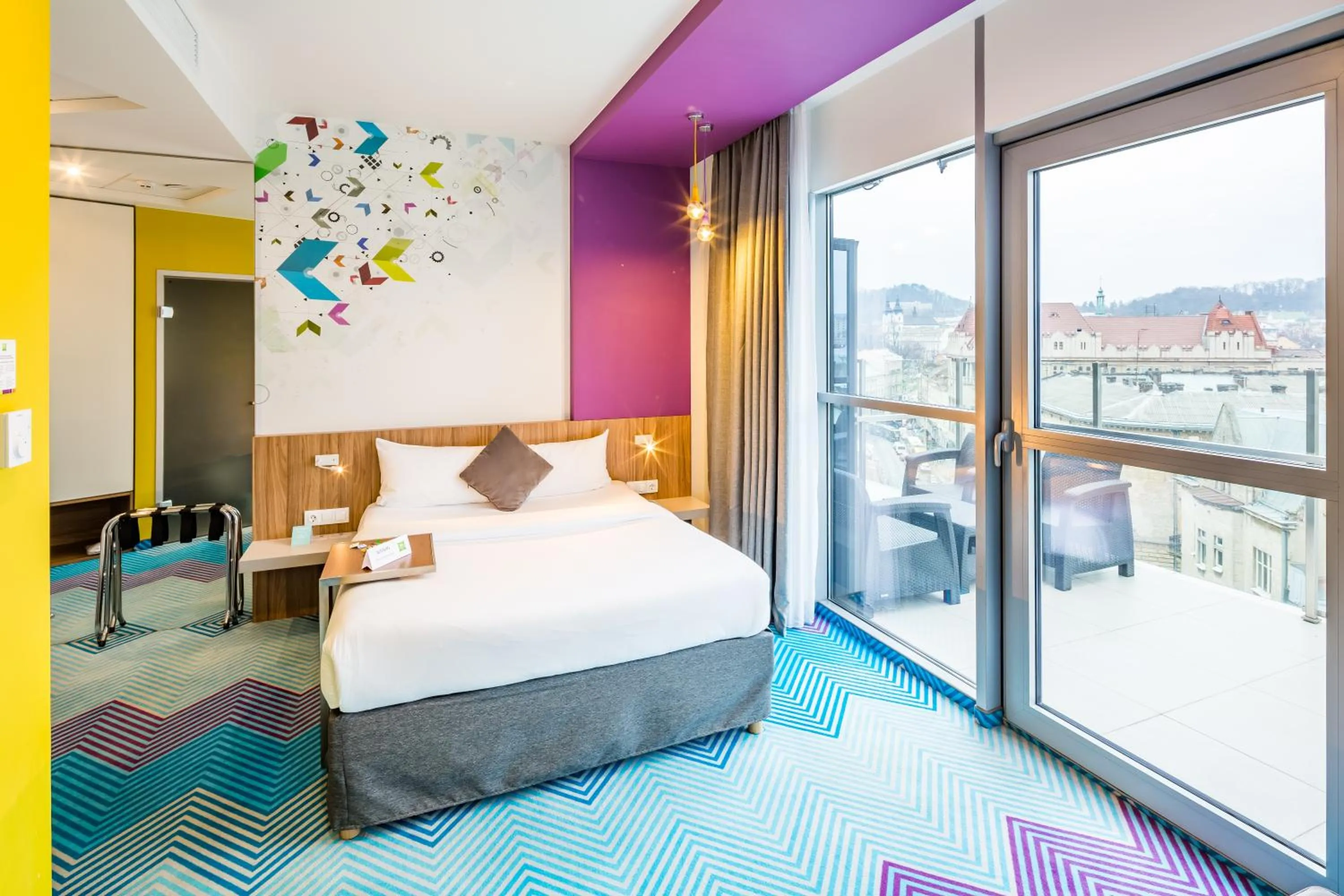 Photo of the whole room, Bed in Ibis Styles Lviv Center