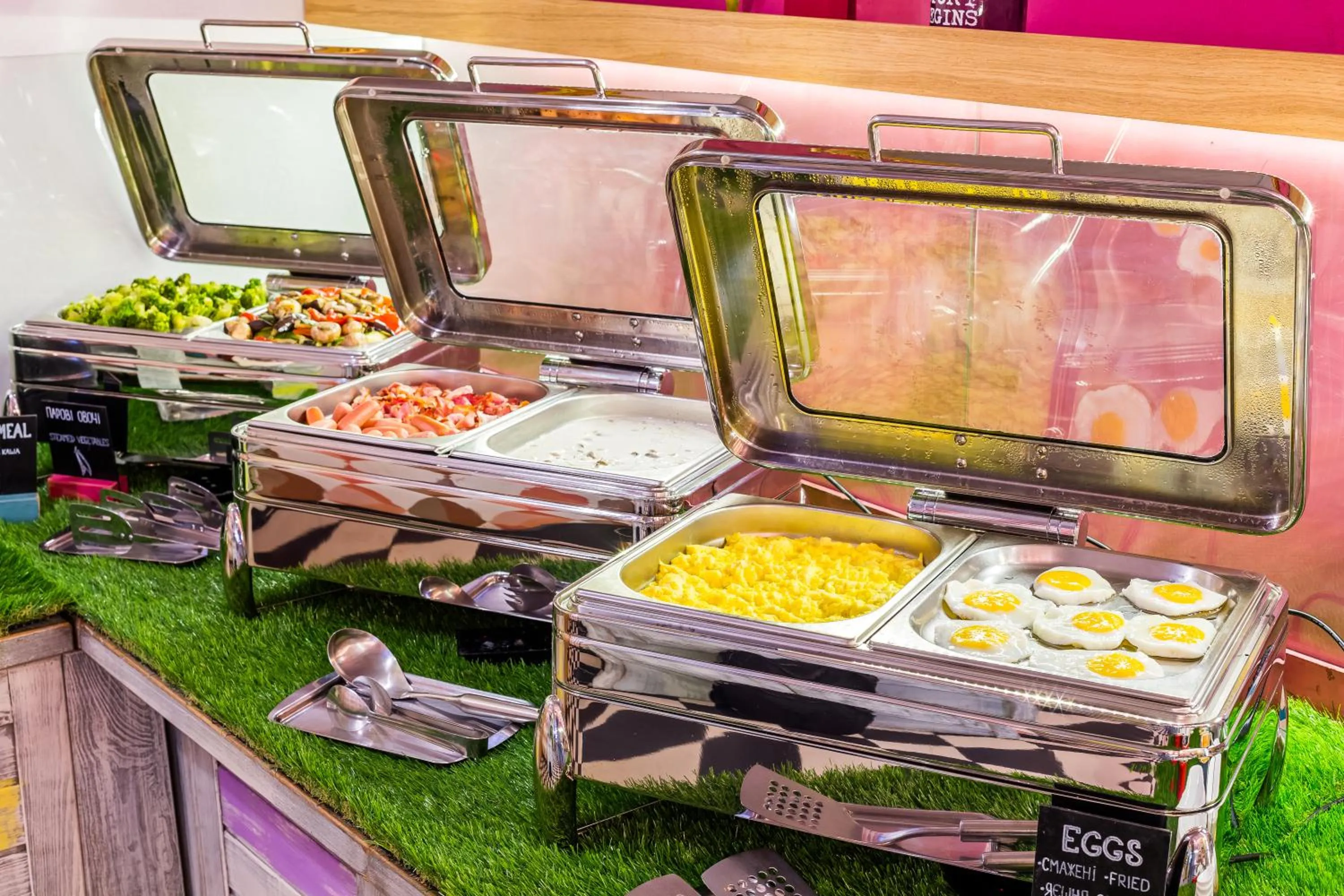 Buffet breakfast in Ibis Styles Lviv Center