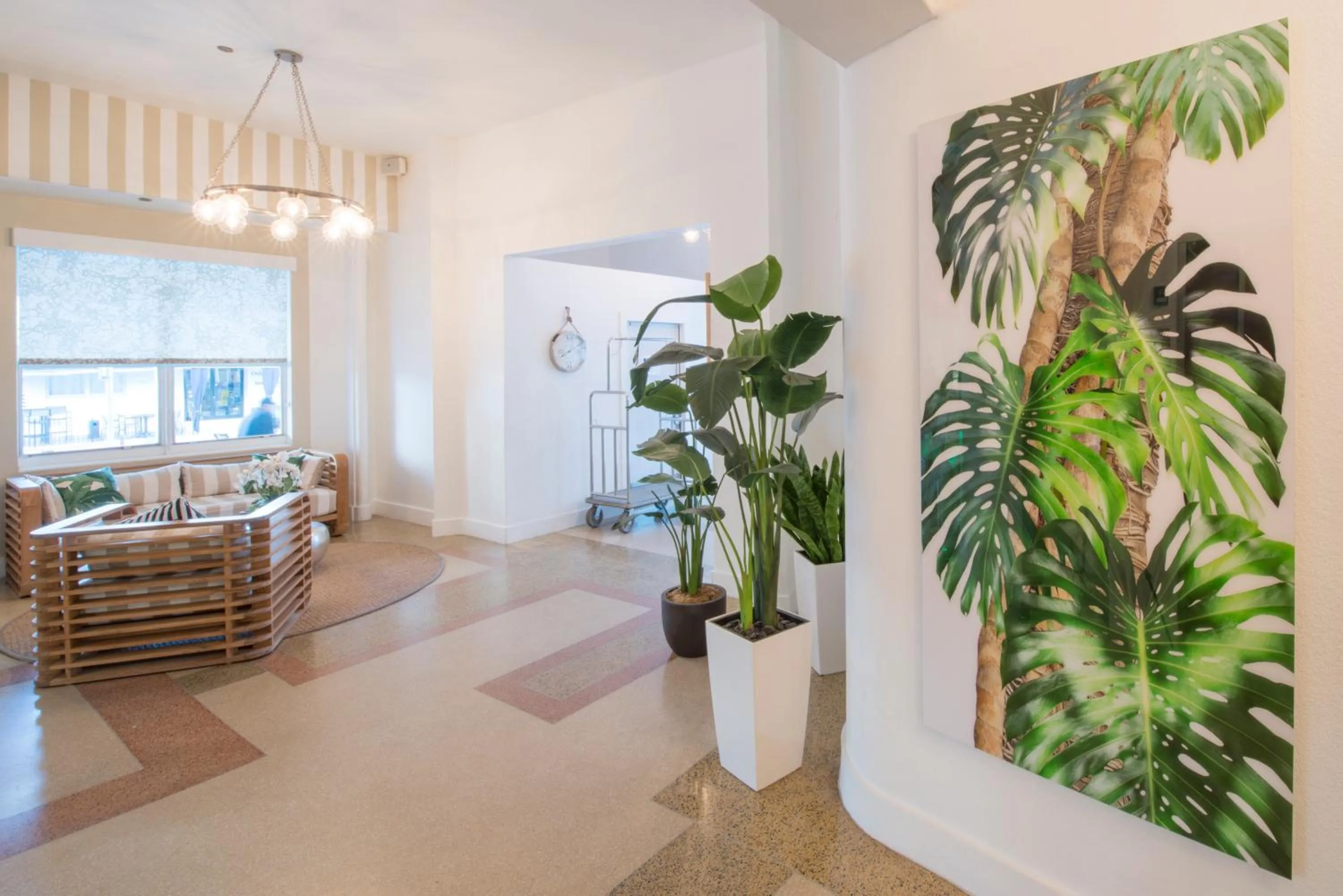 Lobby or reception in President Hotel Villa