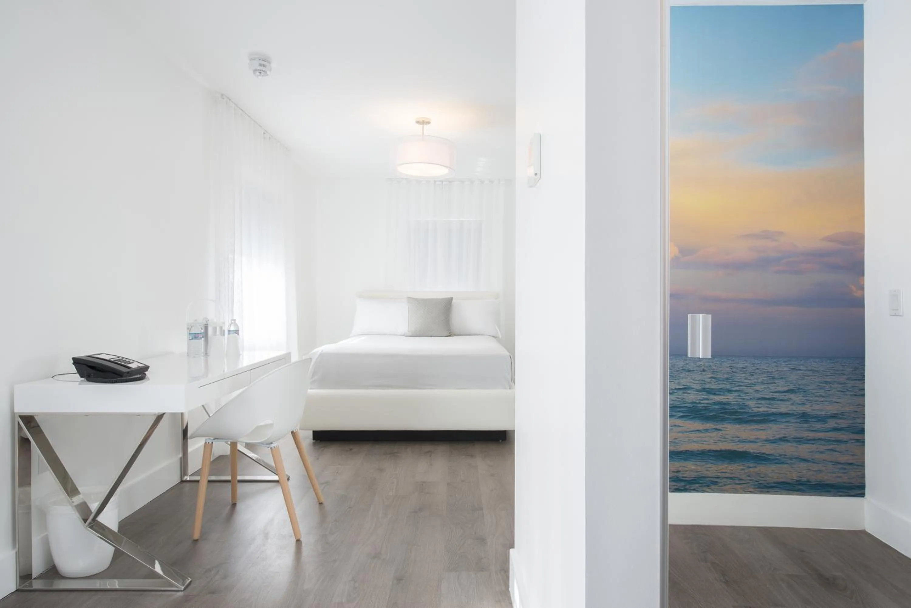 Bed in President Hotel Villa