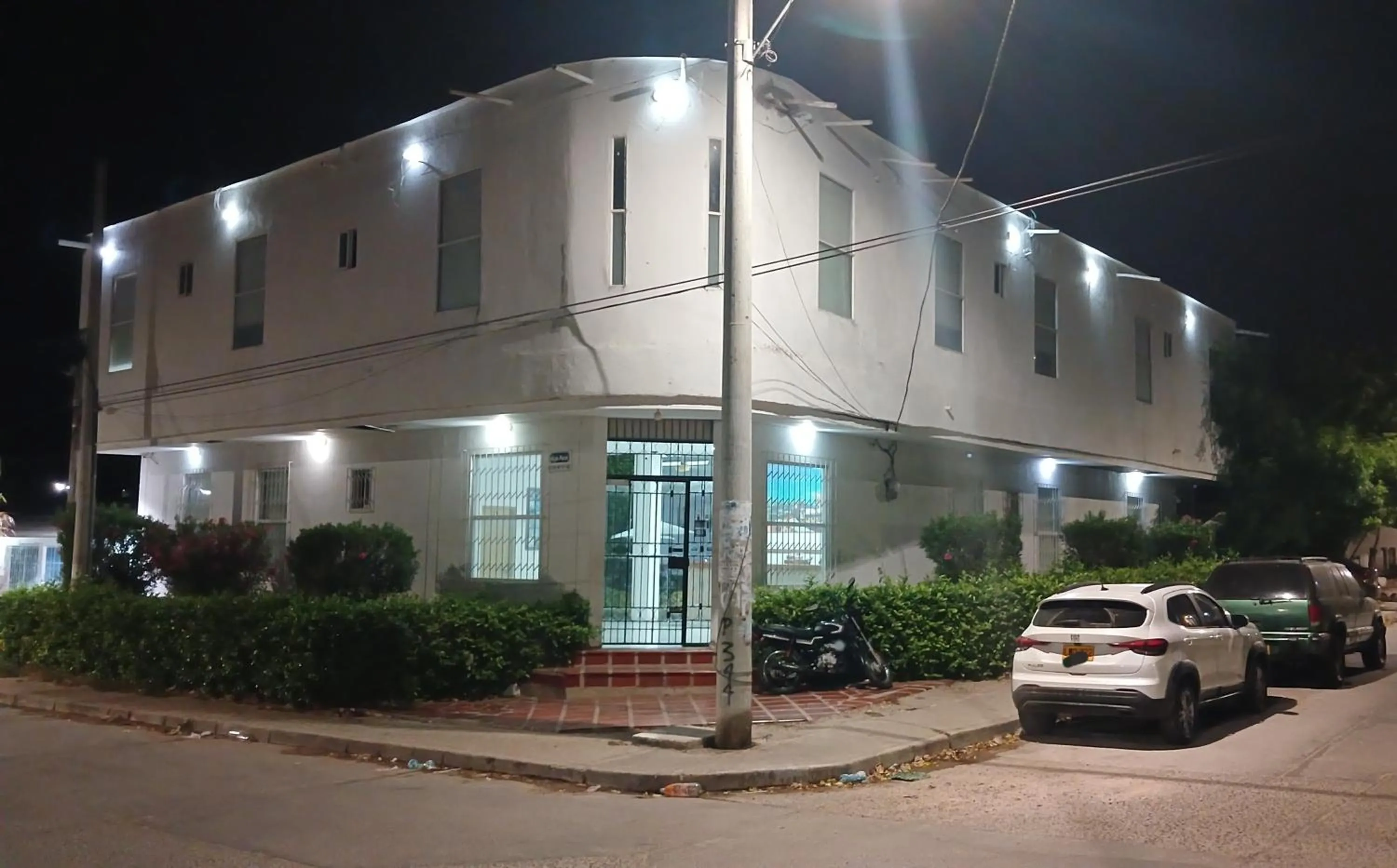 Property building in Hotel Boutique High Park