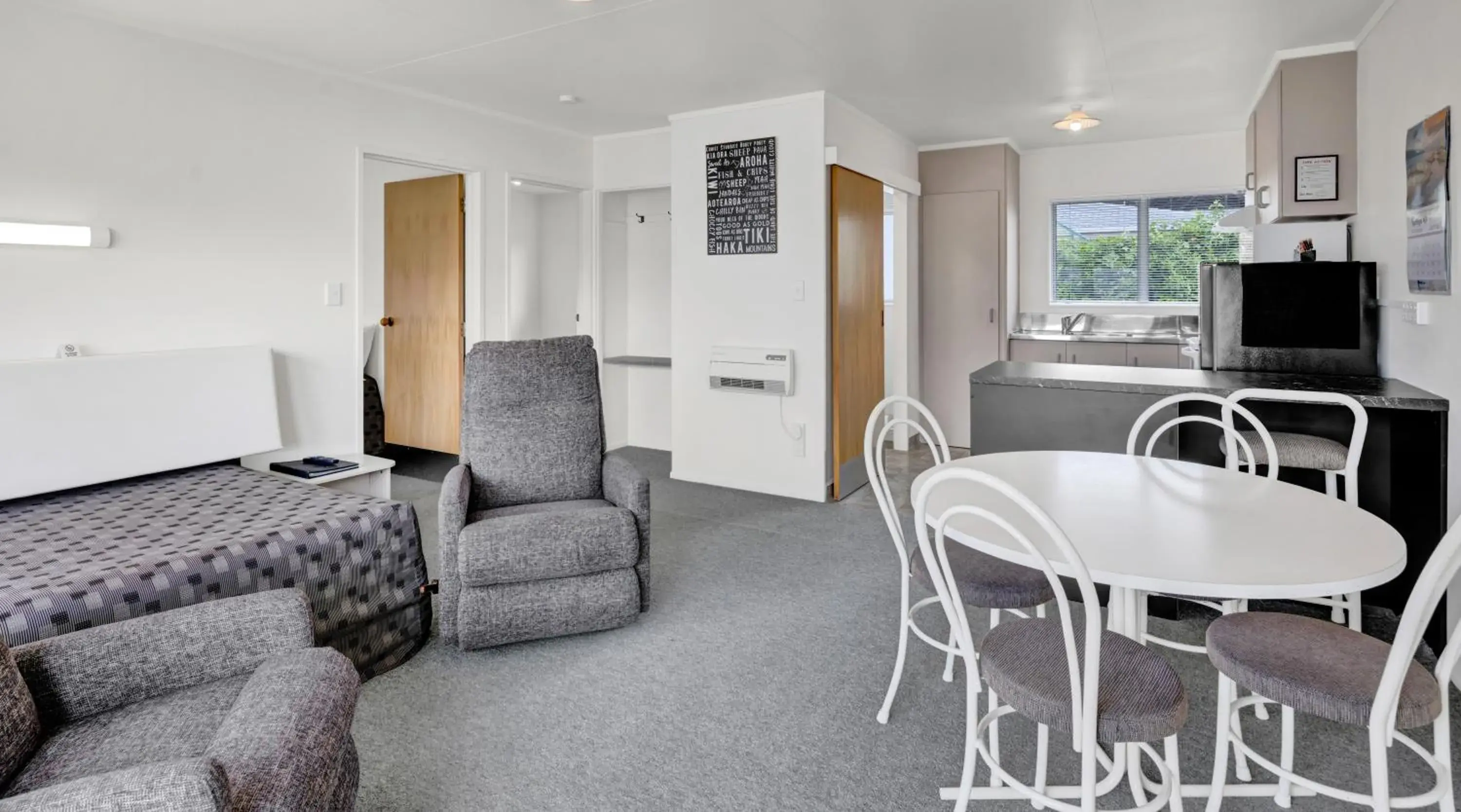 Two Bedroom Apartment in Avon Motel Two Bedroom Apartment in Avon Motel