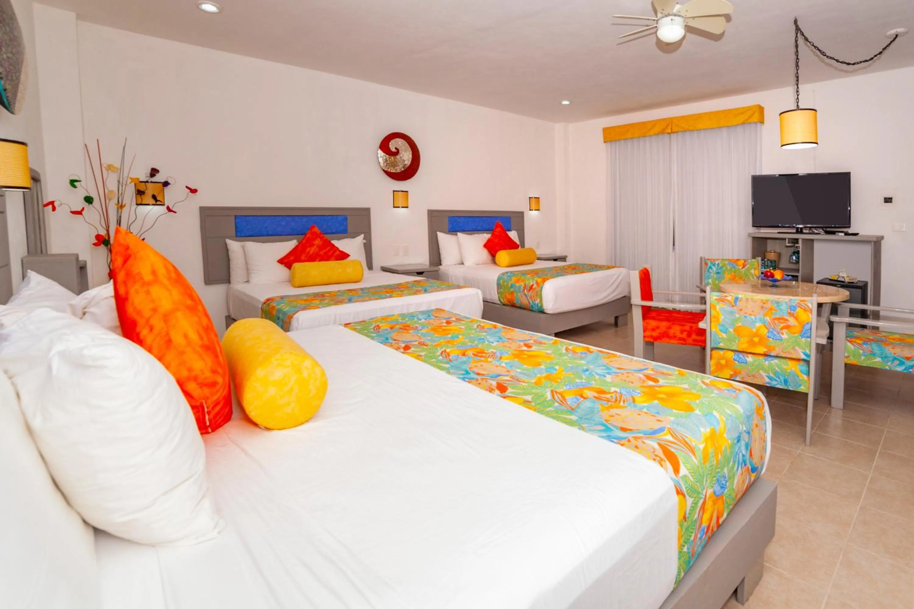 Photo of the whole room, Bed in Mestizo Gallery