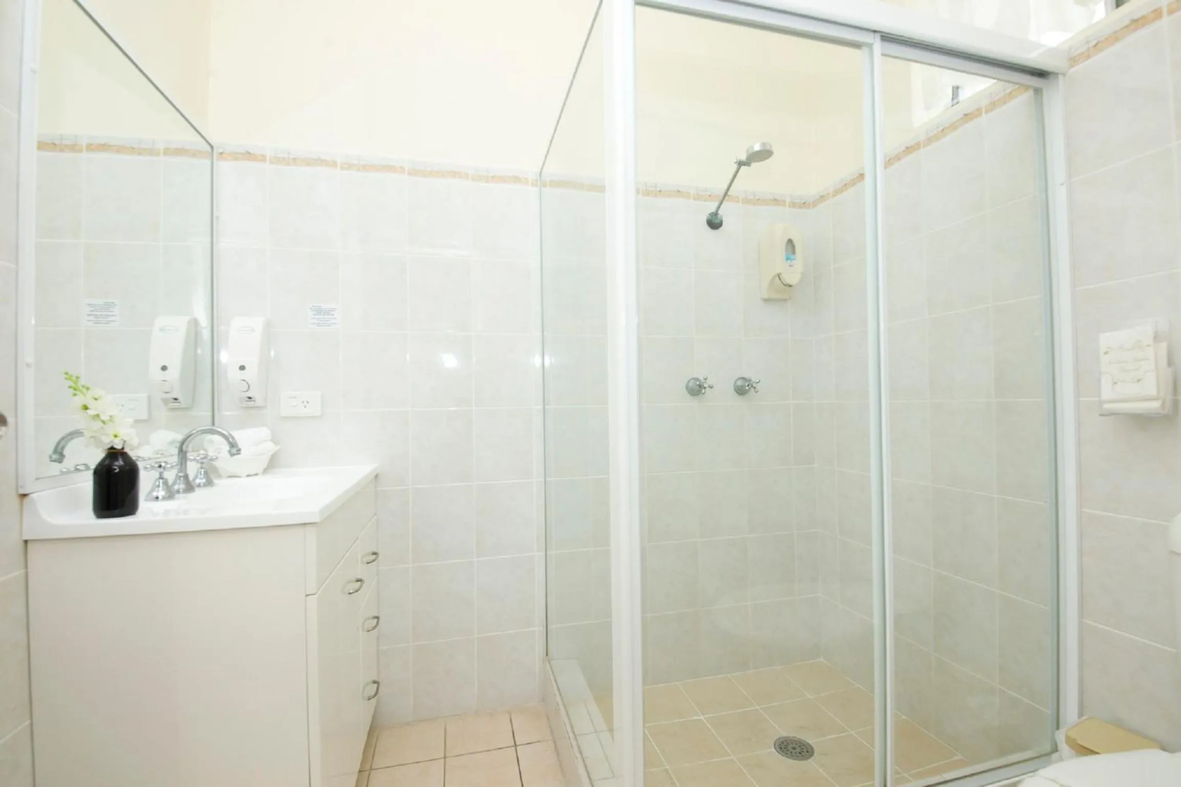 Bathroom in Tuncurry Beach Motel