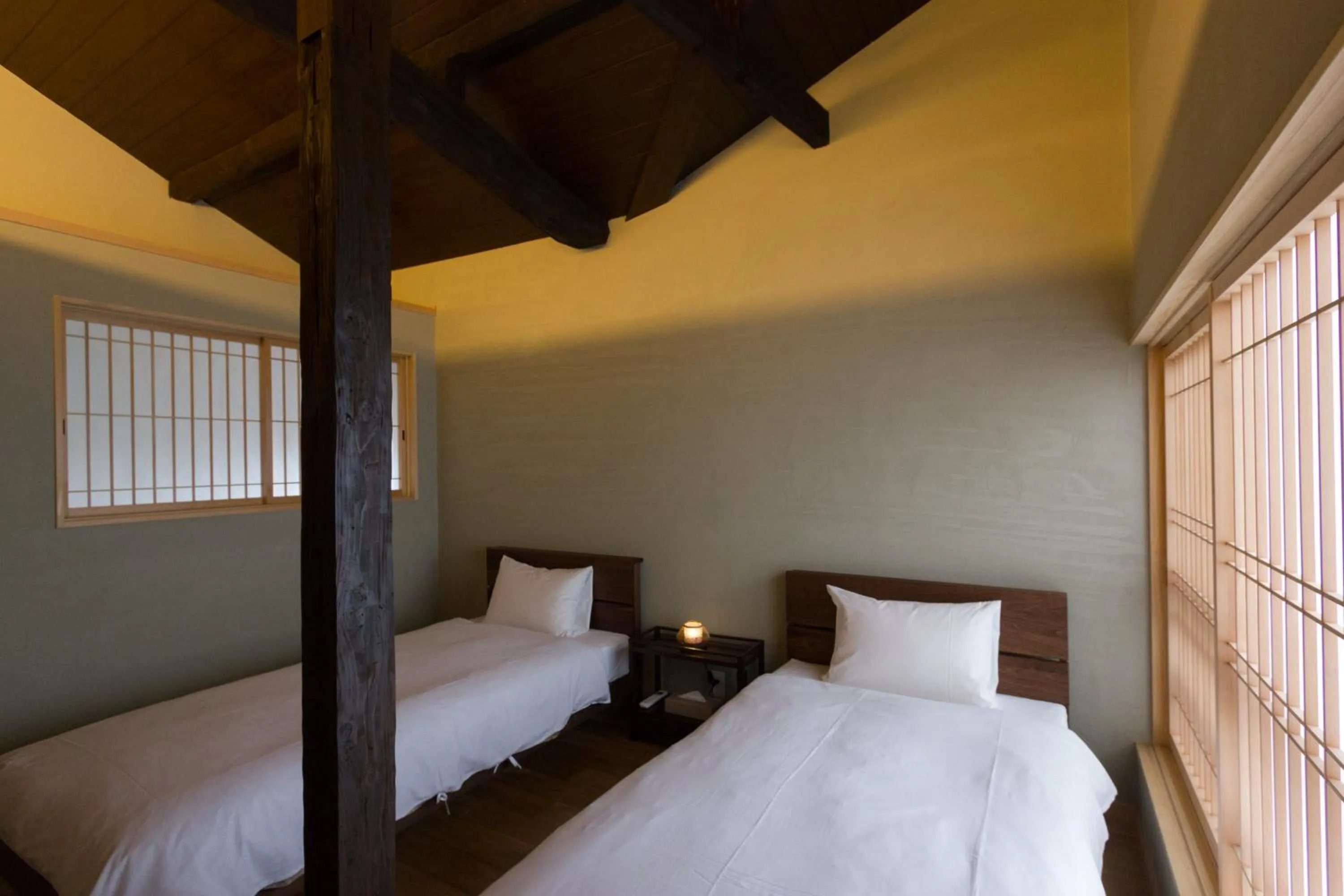 Bedroom, Bed in Tsukikusa an Machiya House