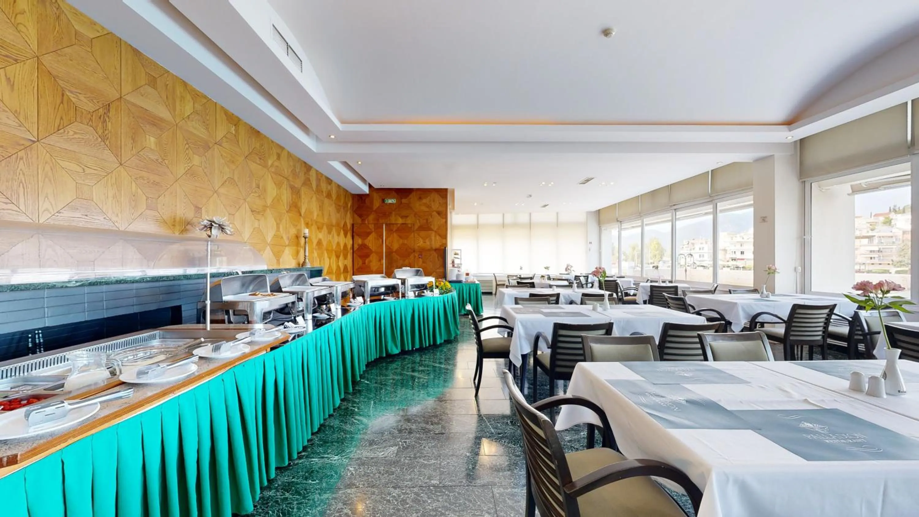 Buffet breakfast in Lucy Hotel