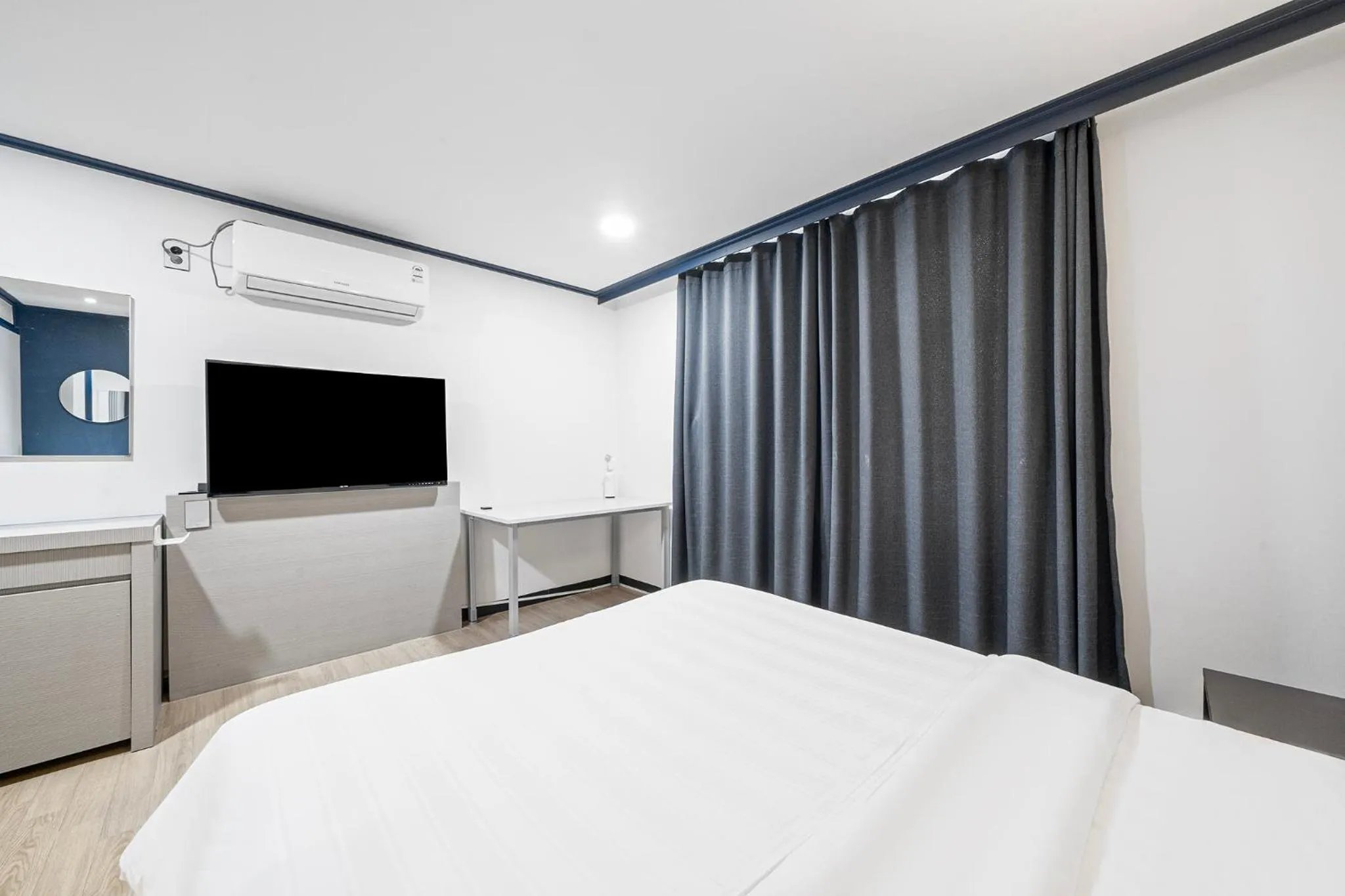 Bed in Noblesse Hotel