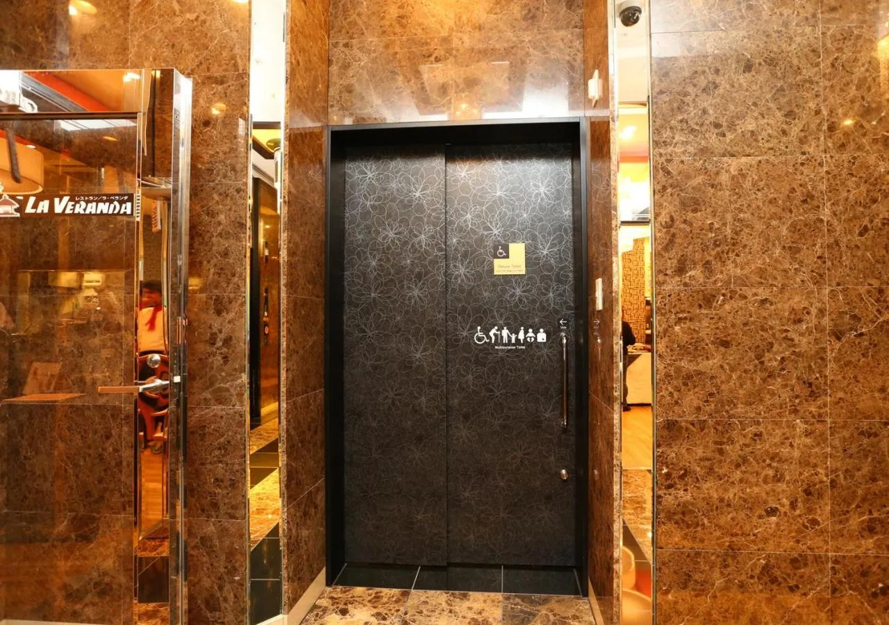 Toilet in APA Hotel Shinagawa Sengakuji Ekimae