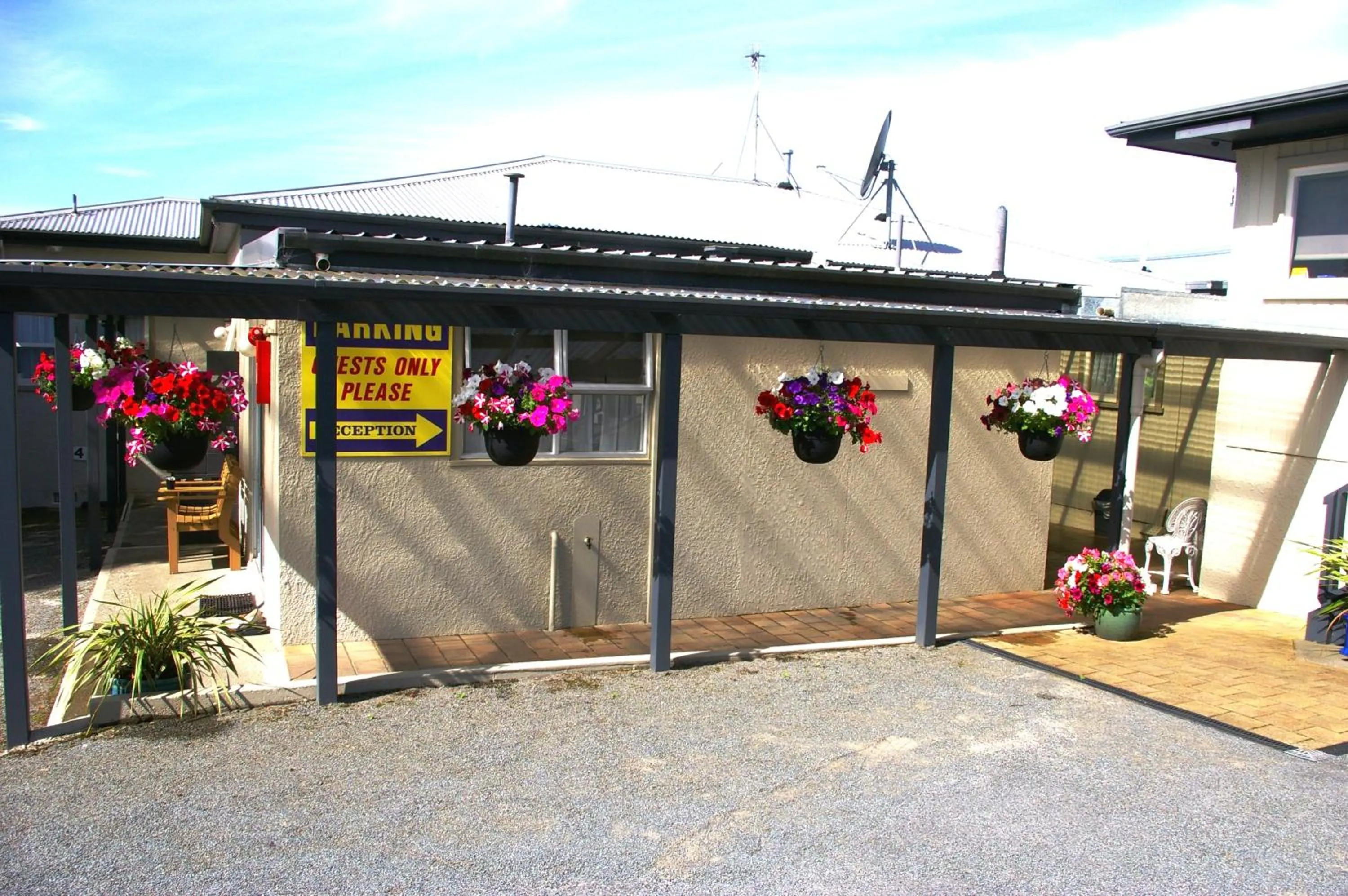 Property building in Totara Lodge Motel
