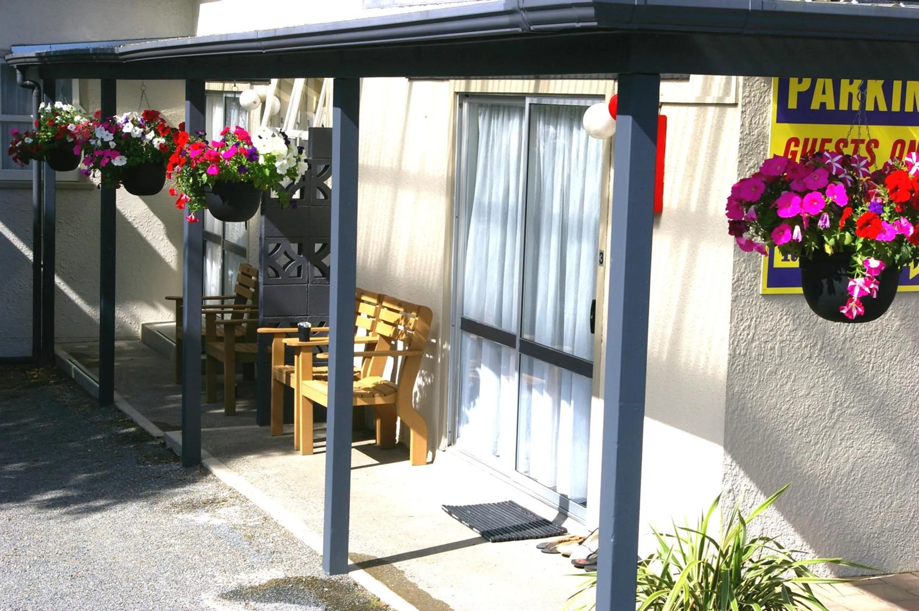 Property building in Totara Lodge Motel