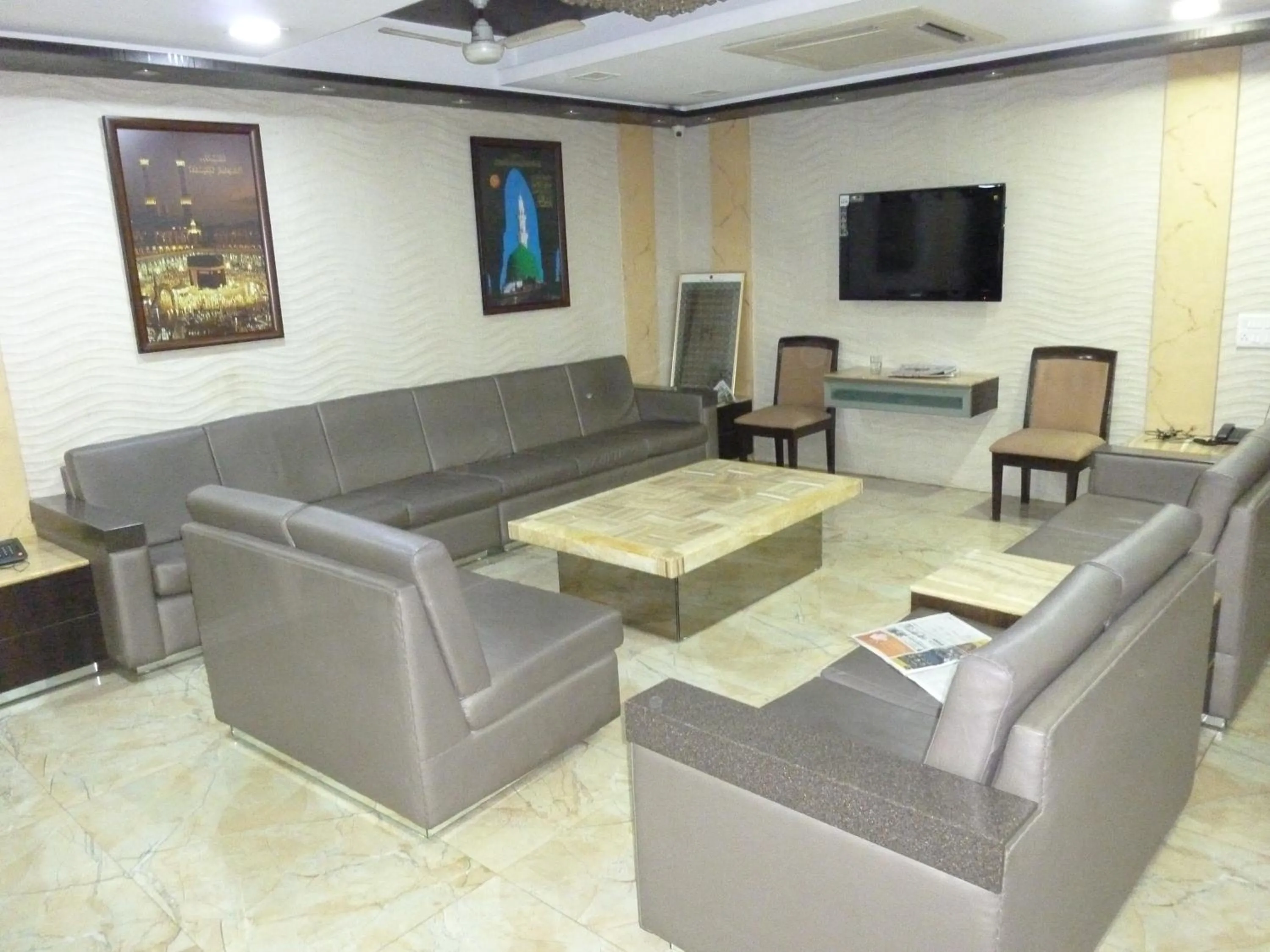 Lobby or reception in Hotel Regal Palace