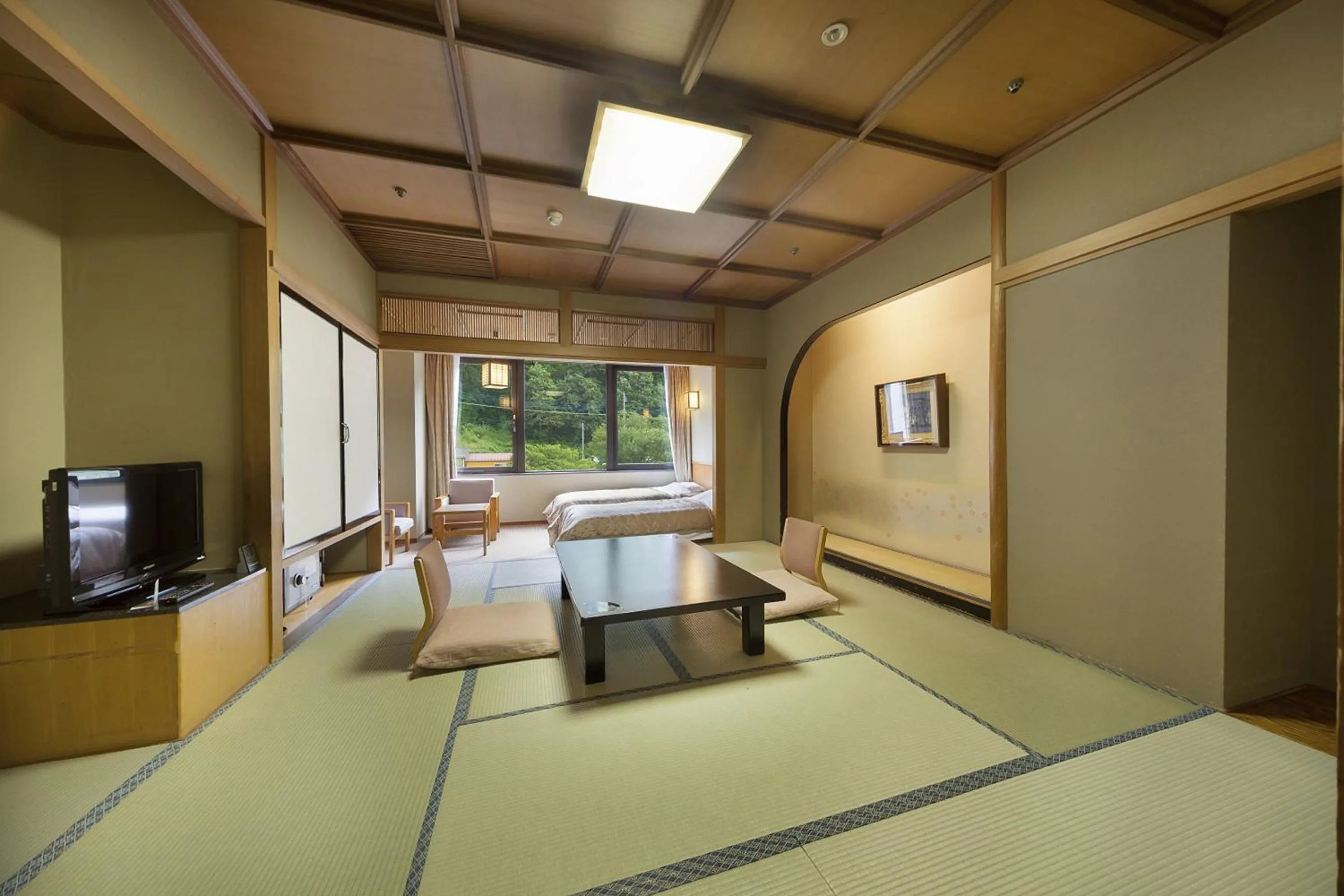 Photo of the whole room in Minakami Hotel Juraku