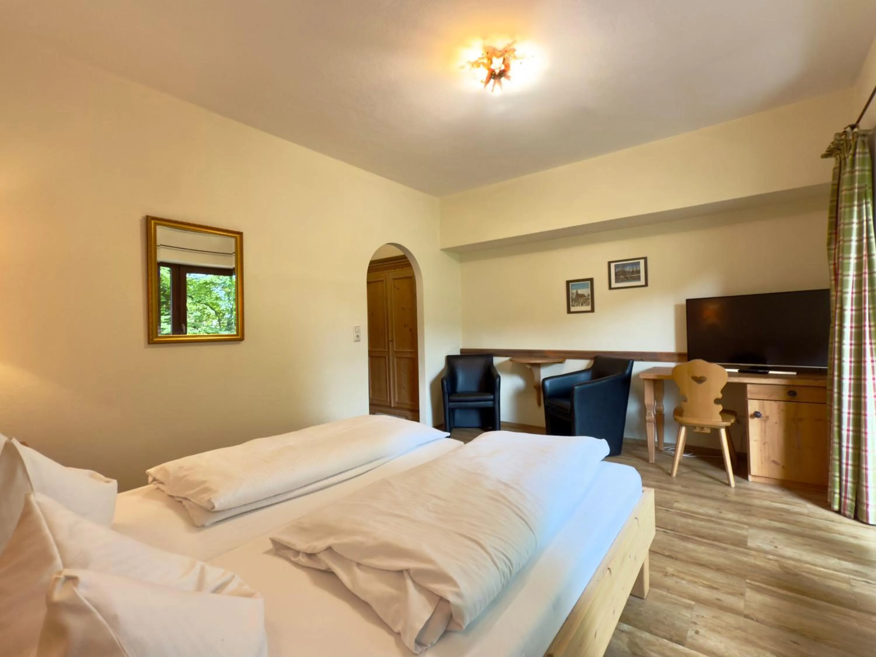 Bed in Hotel Forsthaus Oberau