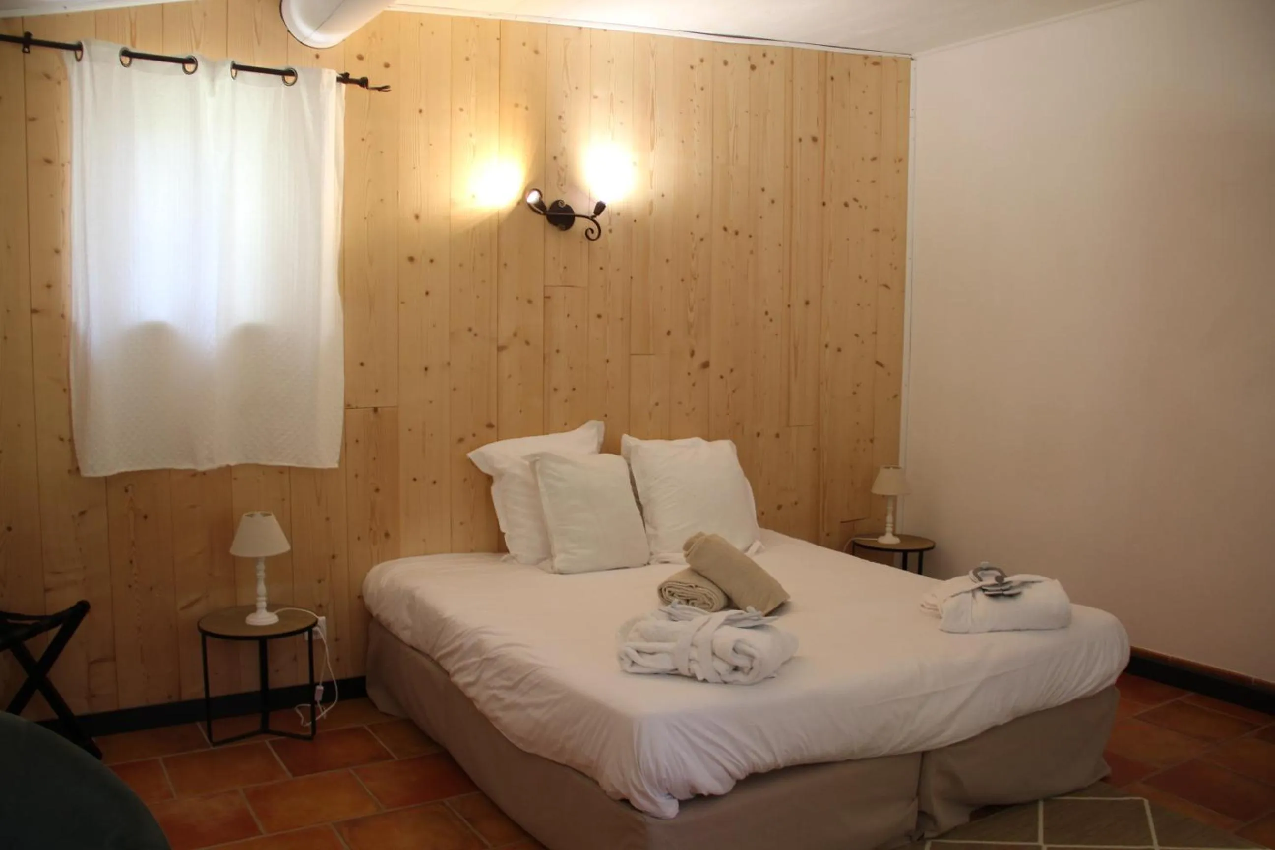 Bedroom, Bed in Clos Saint-Michel Resort & Spa