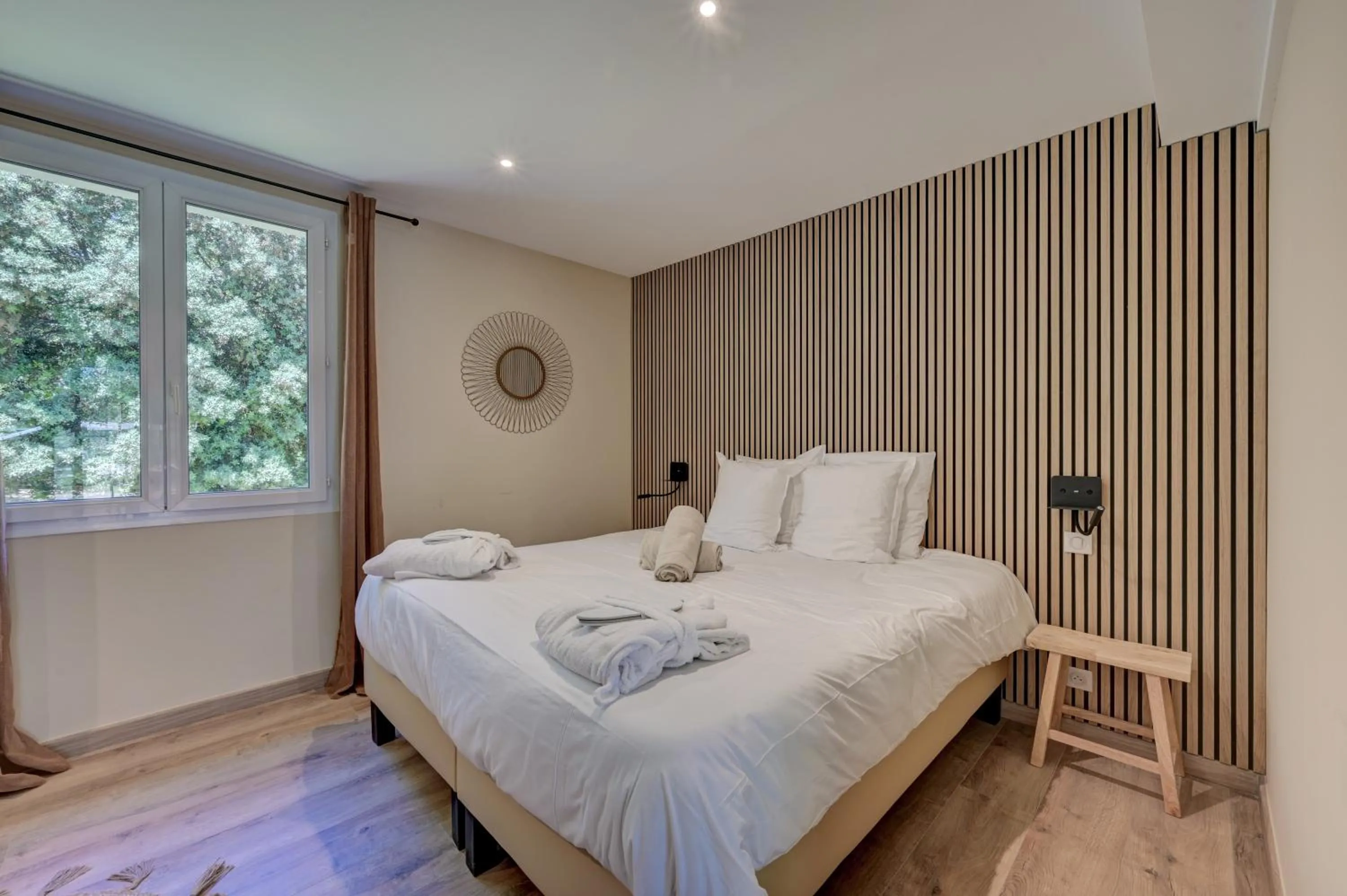 Bed in Clos Saint-Michel Resort & Spa