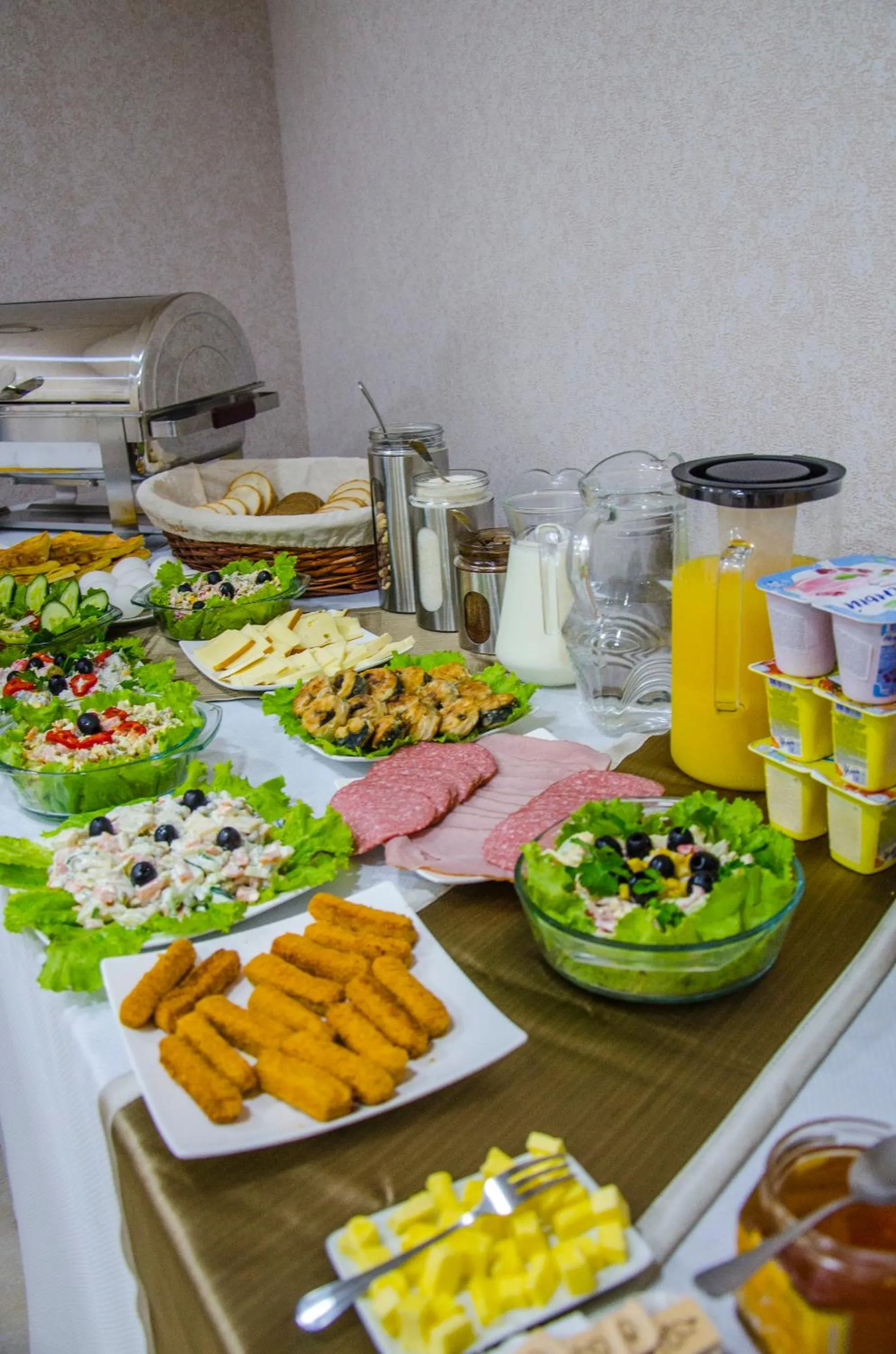 Breakfast in Hotel Voyager