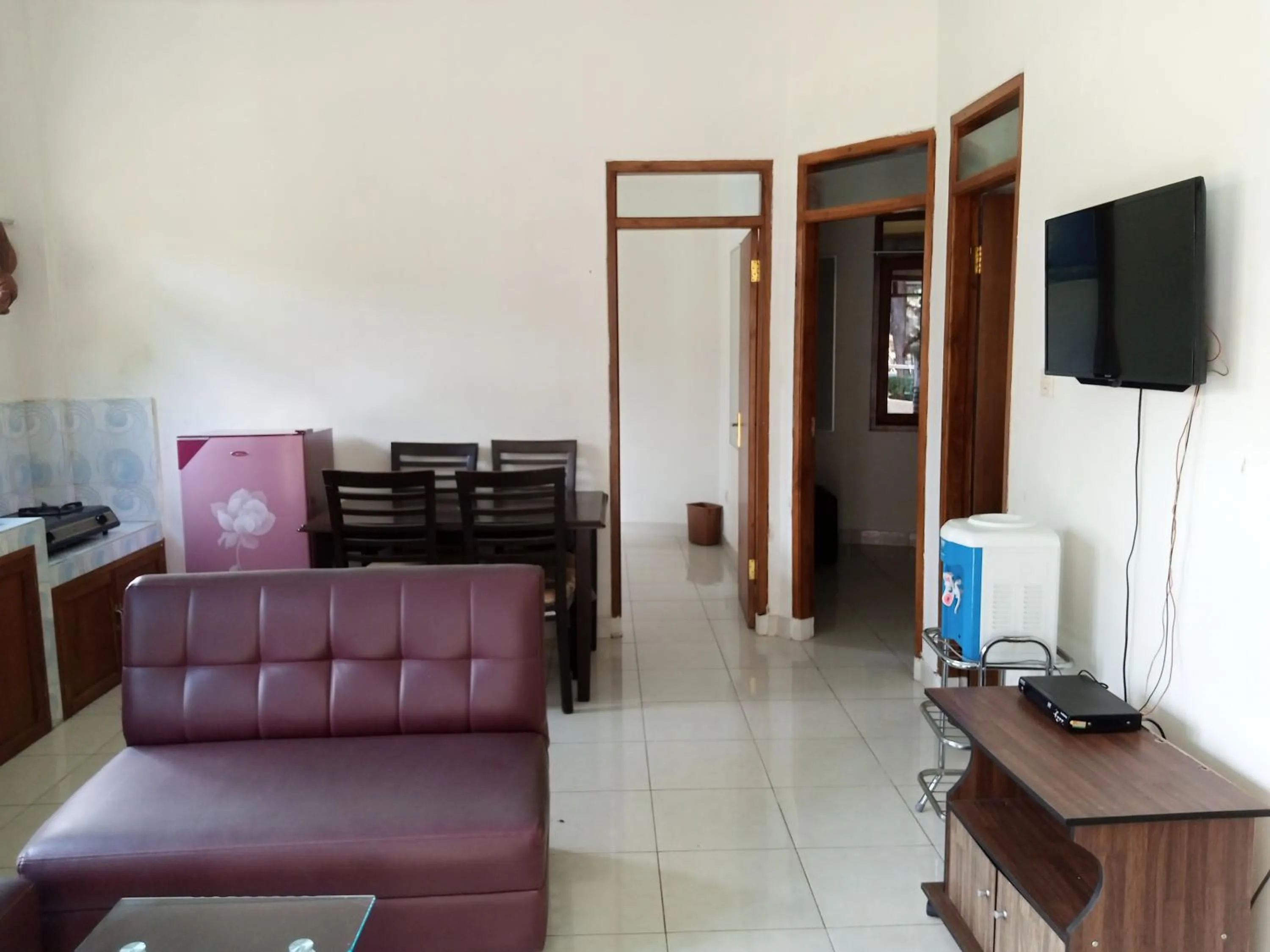 TV and multimedia in Villa Tjokro