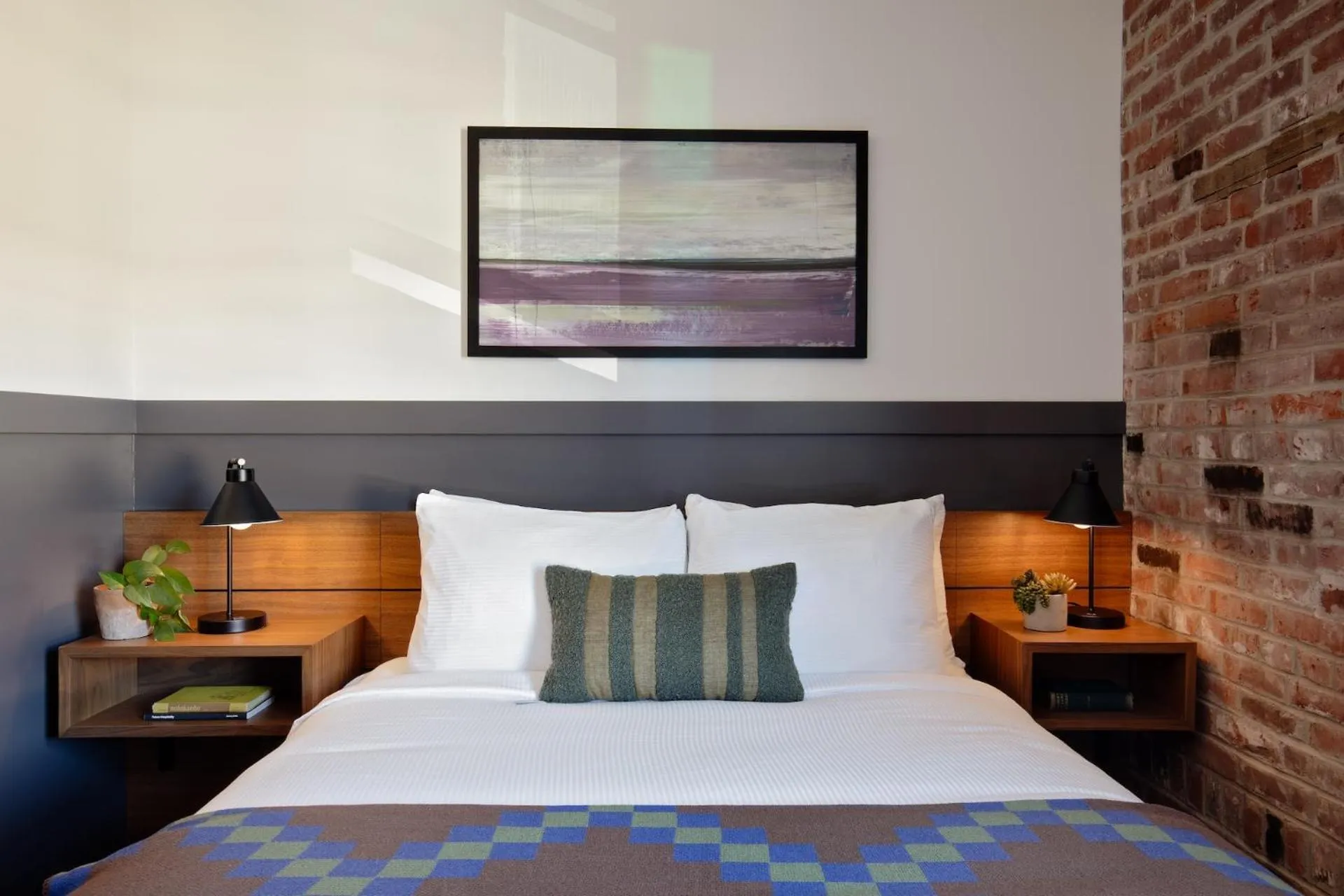 Bed in Lightwell Hotel & Spa