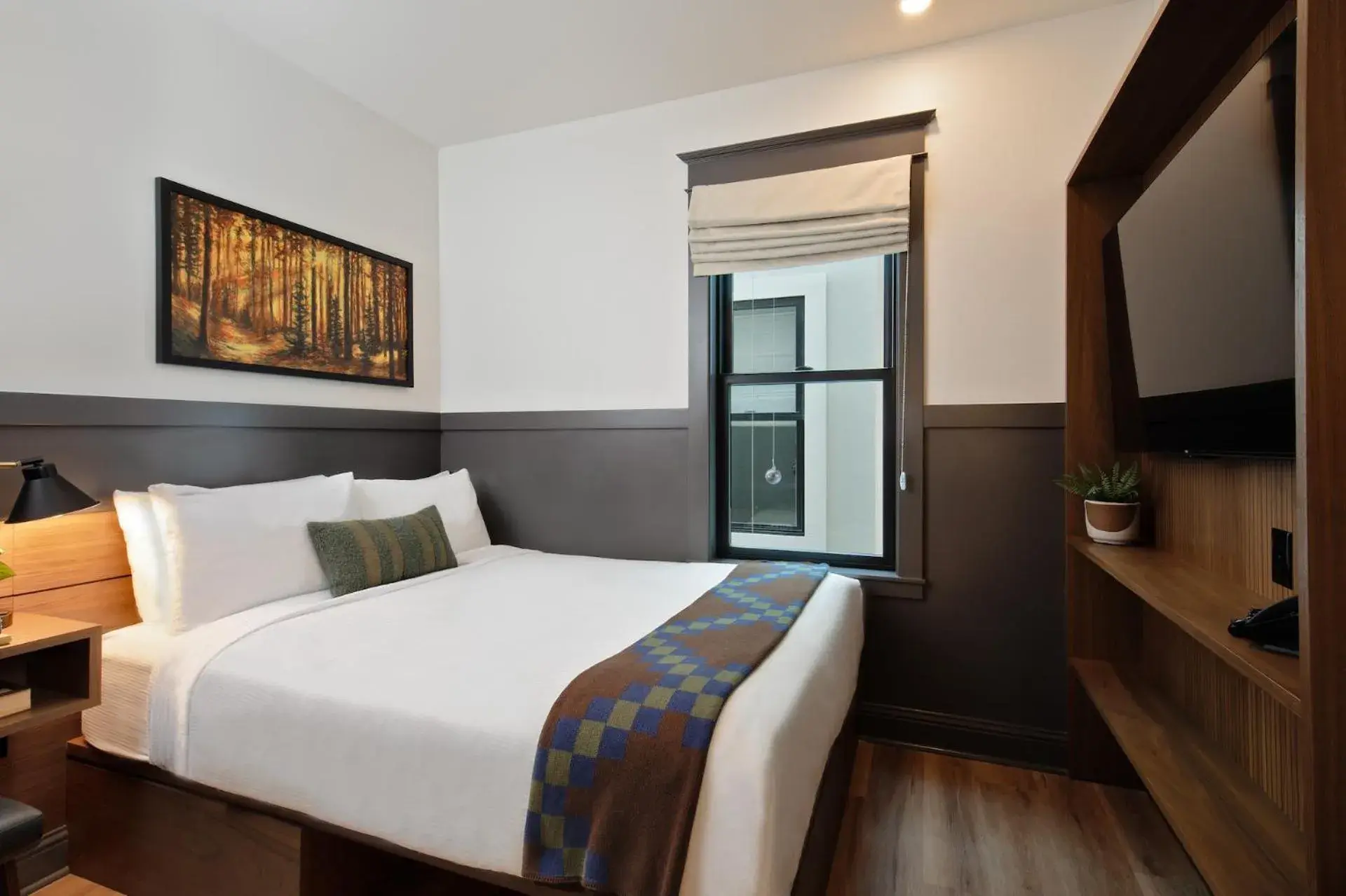 Queen Room in Lightwell Hotel & Spa Queen Room in Lightwell Hotel & Spa