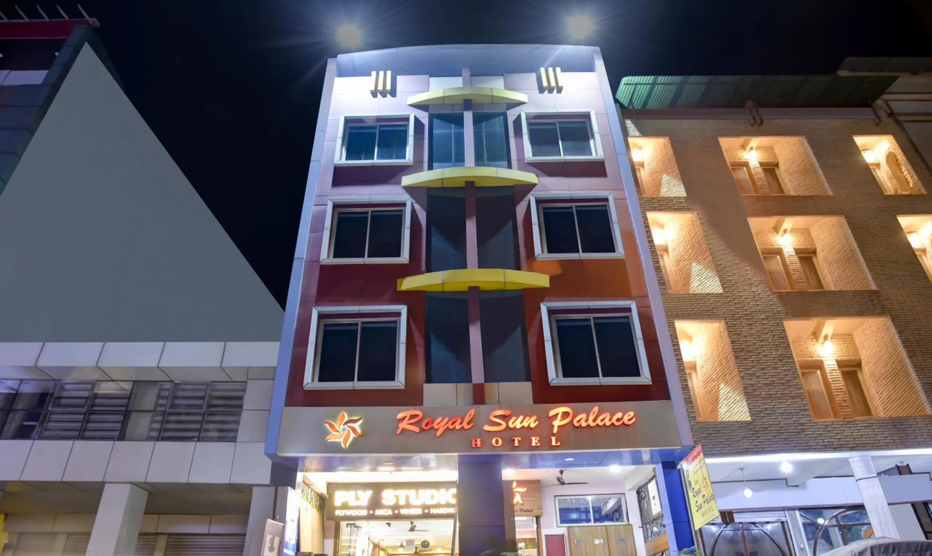 Property building in Treebo Royal Sun Palace MP Nagar Zone 2
