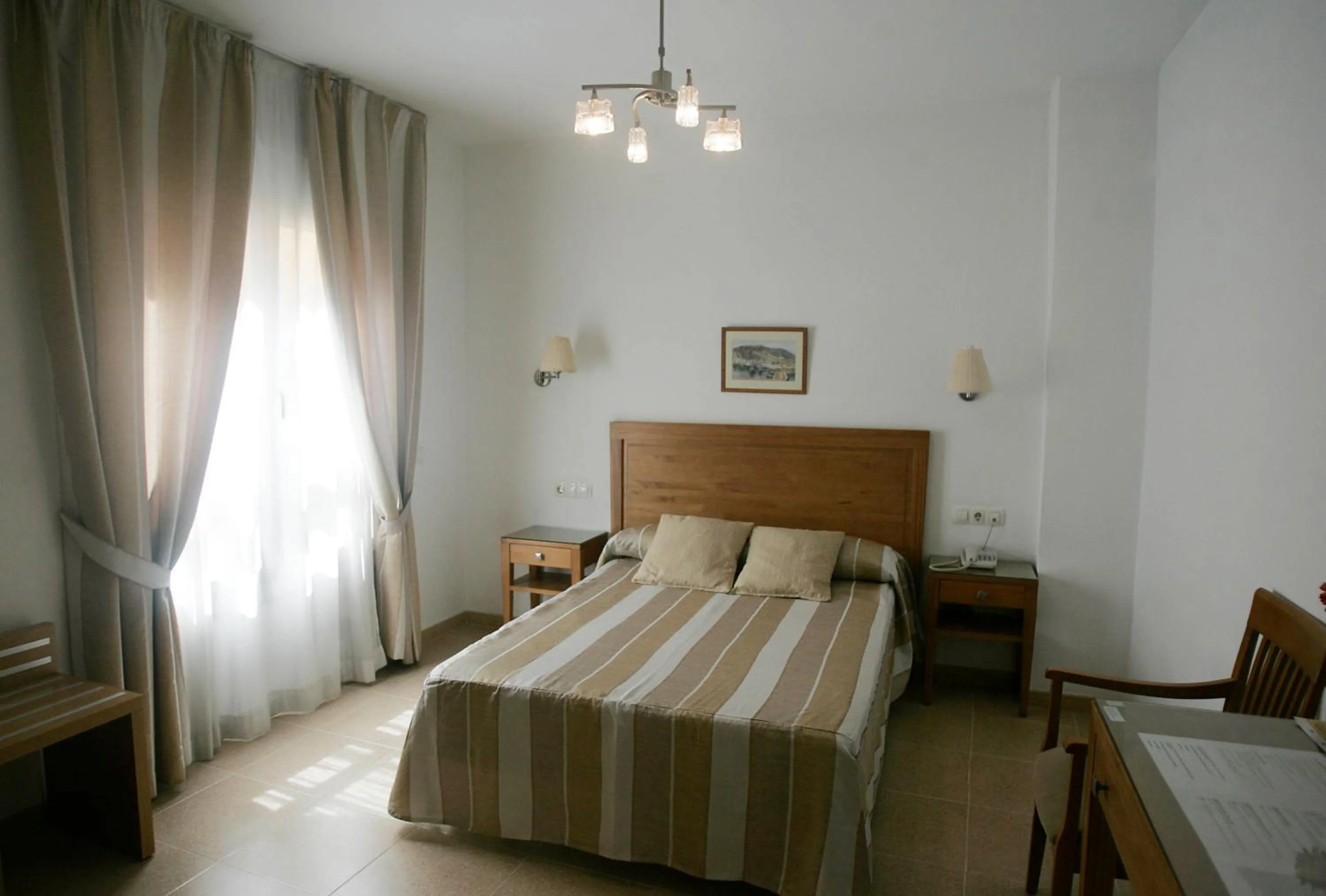 Photo of the whole room, Bed in Hotel Goartín