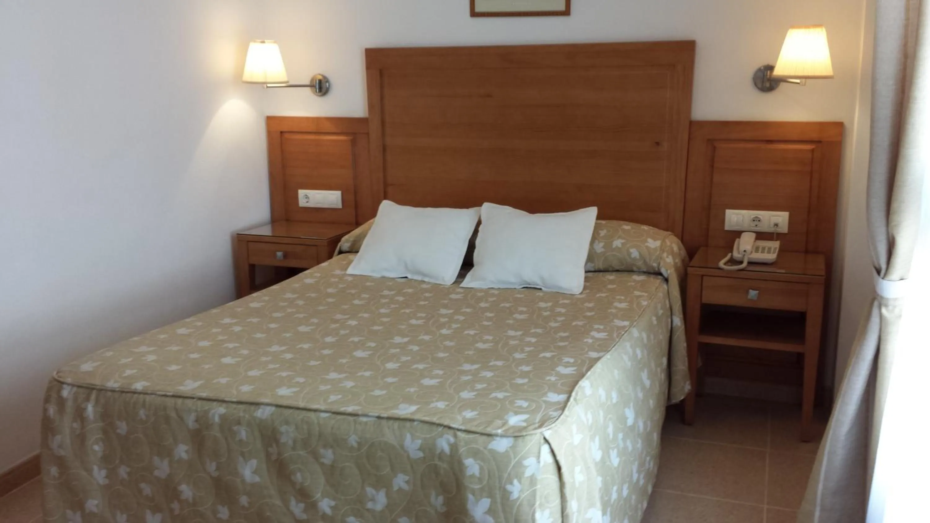 Bed in Hotel Goartín