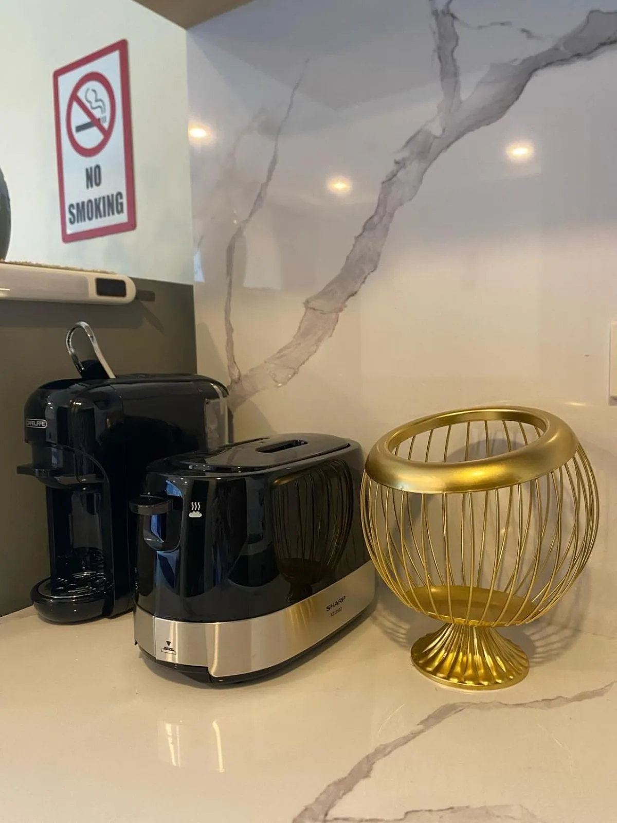 Coffee/tea facilities in The Terraza Condotel