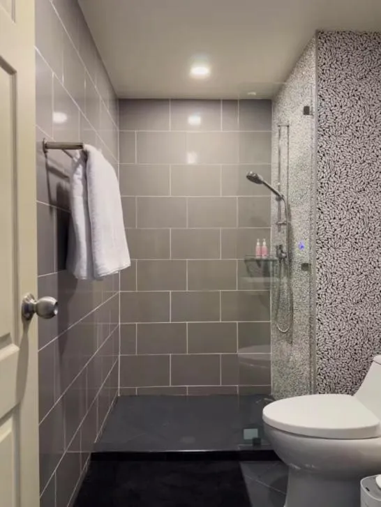 Toilet in The Terraza Condotel