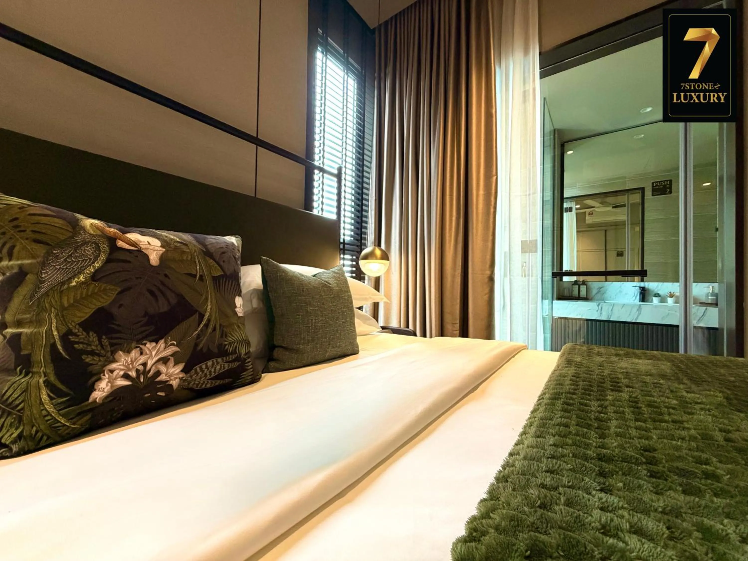 Bed in 7Stonez Luxury ANTARA RESIDENCE Genting Highlands