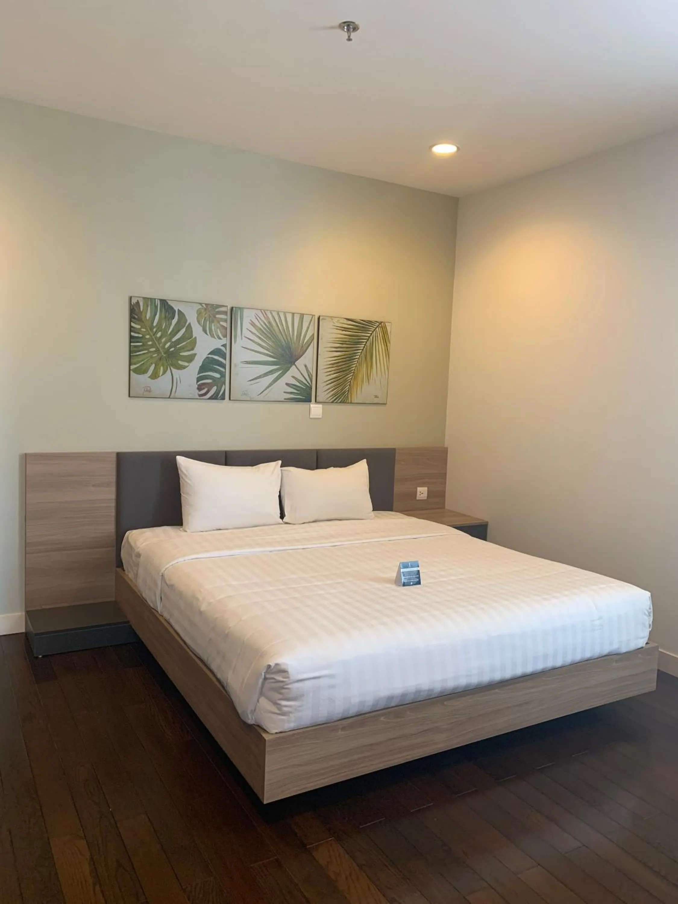 Bed in Lancaster Hanoi Service Apartment